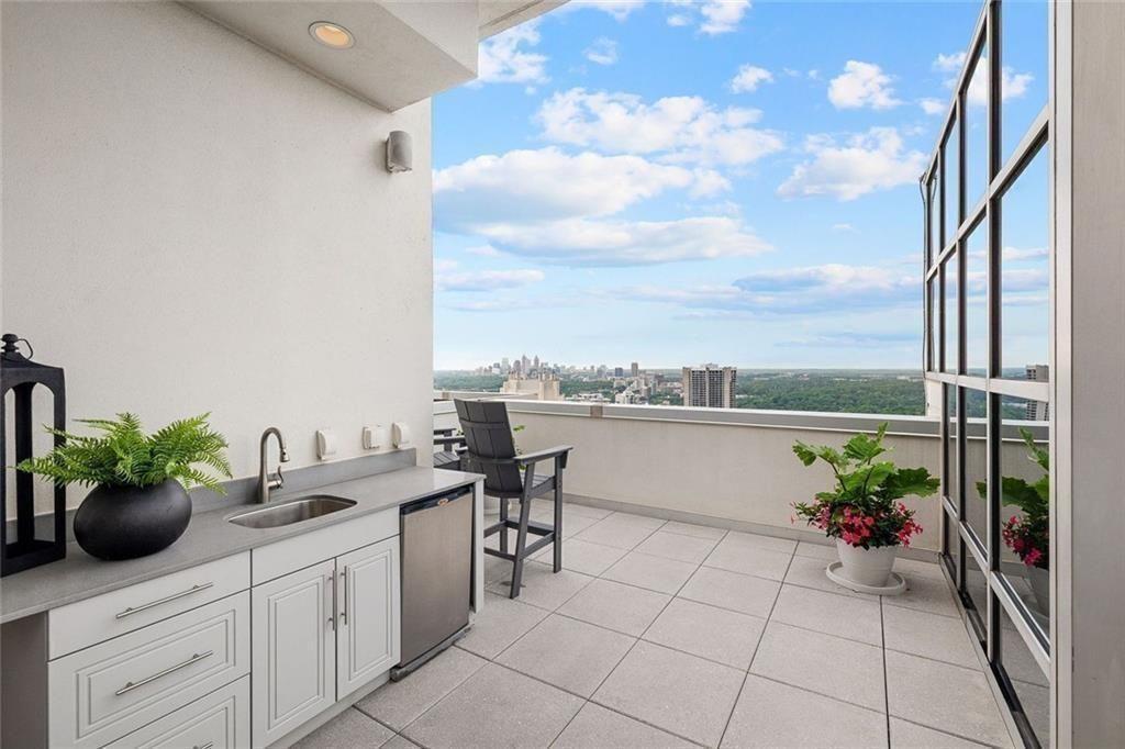 2828 Peachtree Road NW Unit P 3300