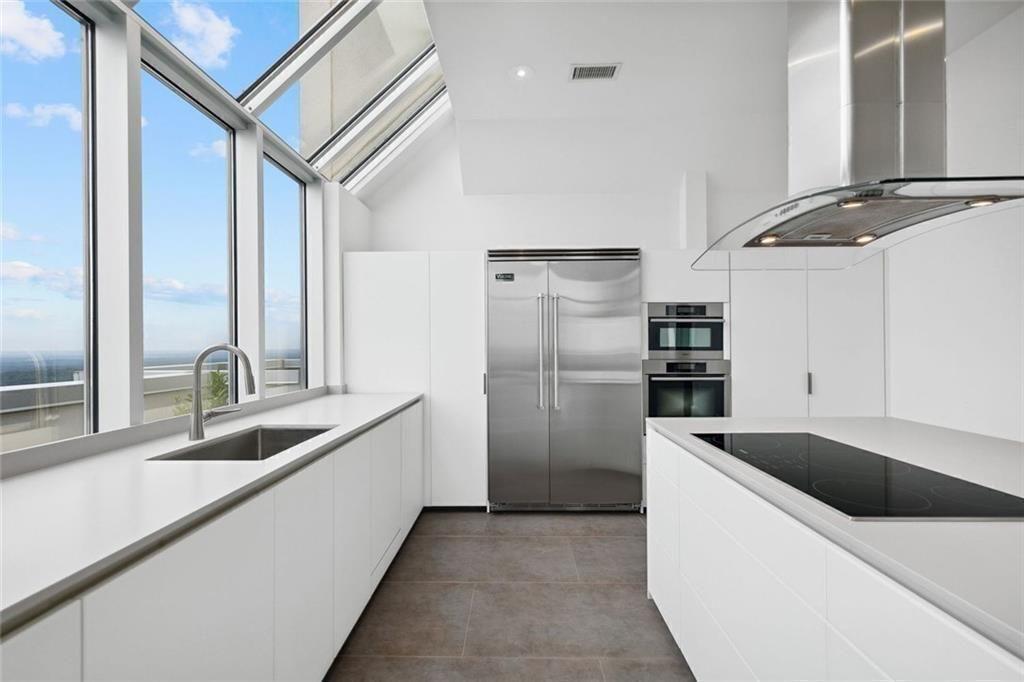 2828 Peachtree Road NW Unit P 3300