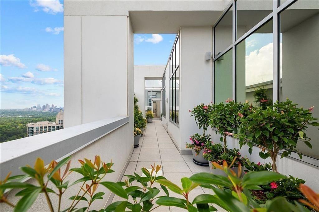 2828 Peachtree Road NW Unit P 3300