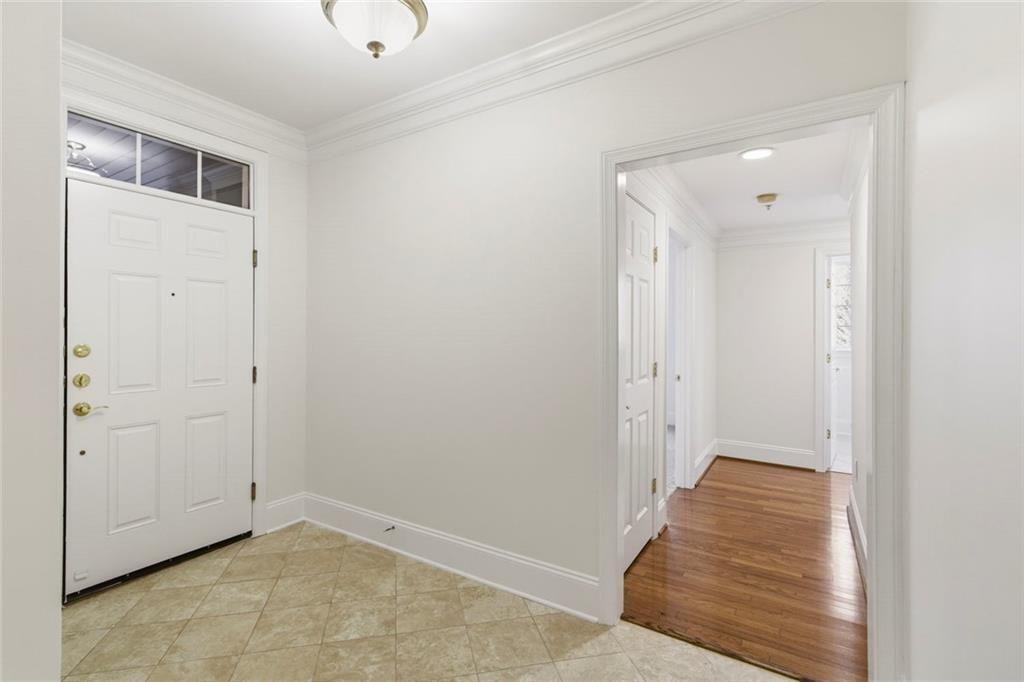 4100 Paces Walk SE Unit 4301
