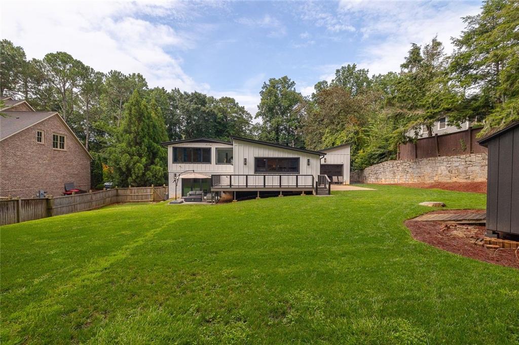 4217 Paces Ferry Road SE