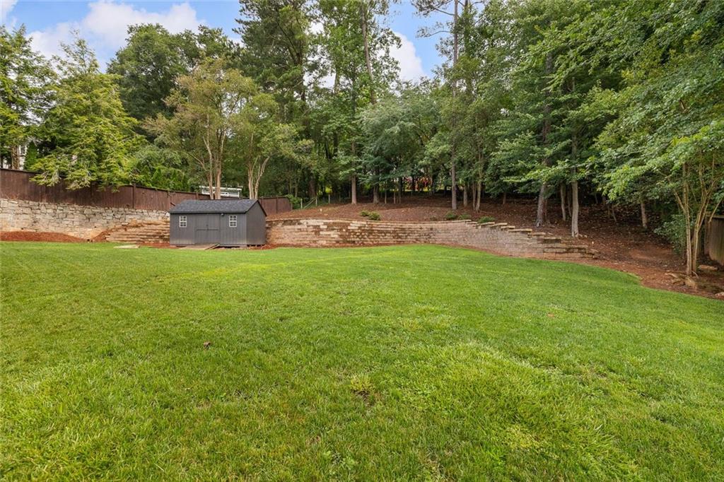 4217 Paces Ferry Road SE