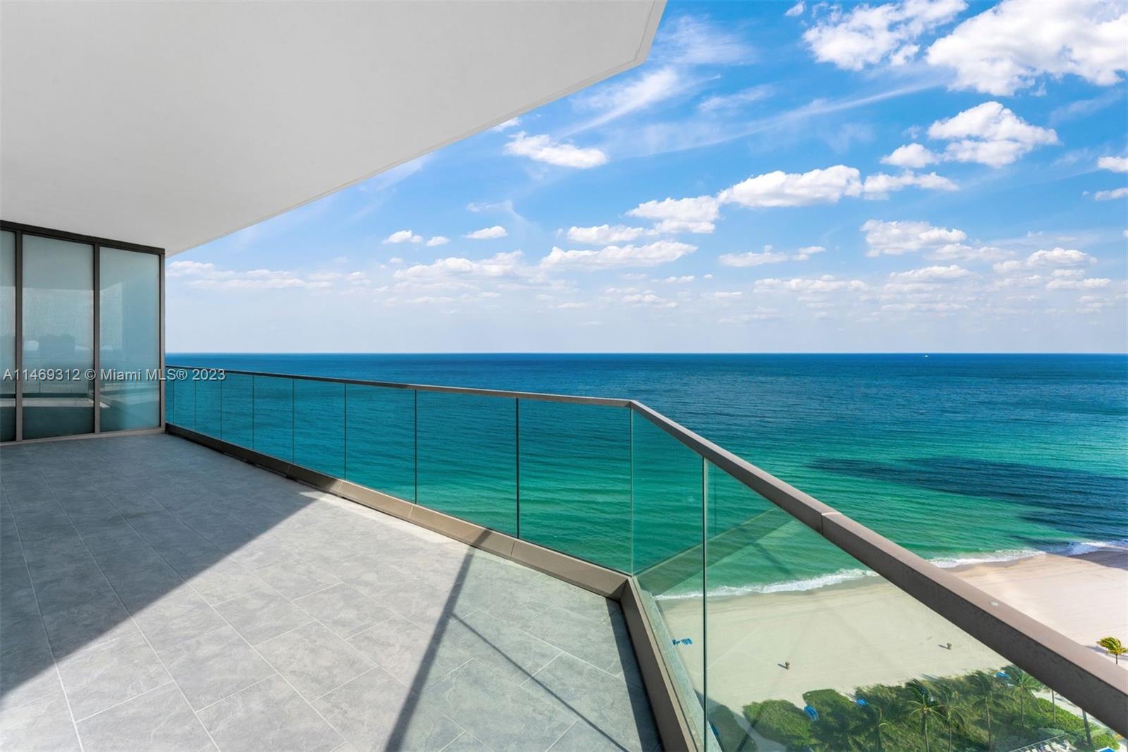 18975 Collins Ave # 1904