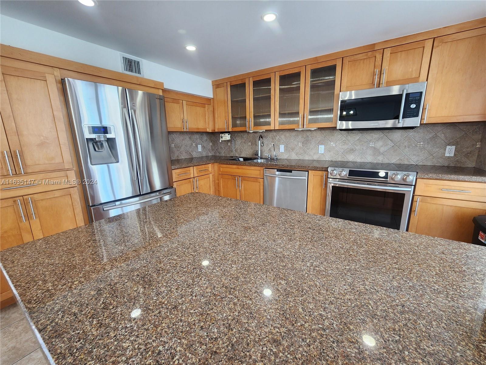 18151 NE 31st Ct # 1802