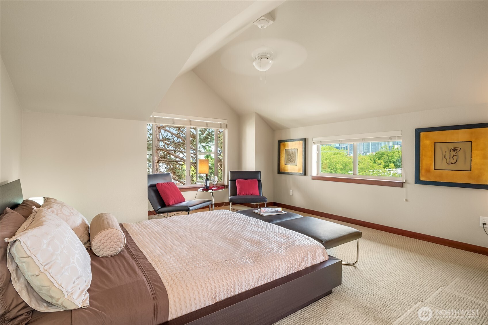 718 Nob Hill Avenue N Unit: A