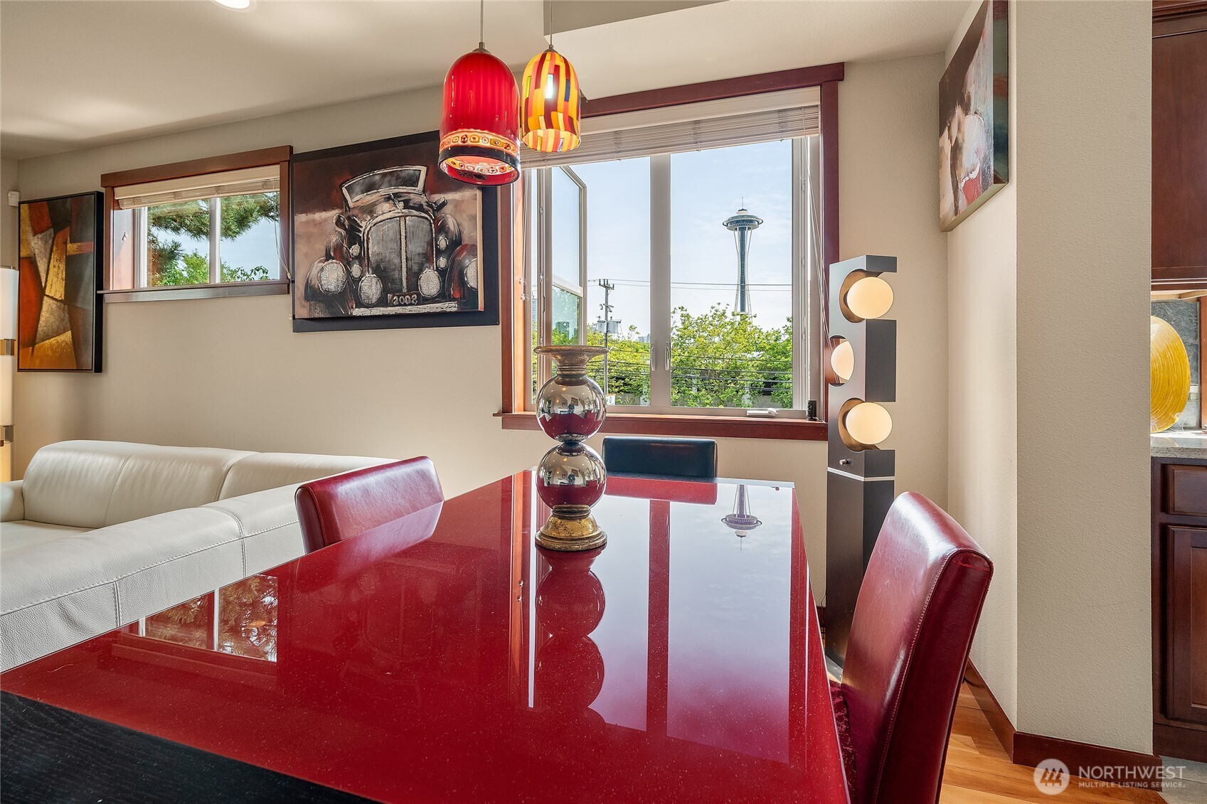 718 Nob Hill Avenue N Unit: A