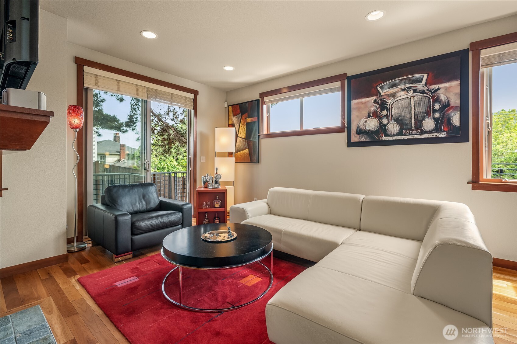 718 Nob Hill Avenue N Unit: A