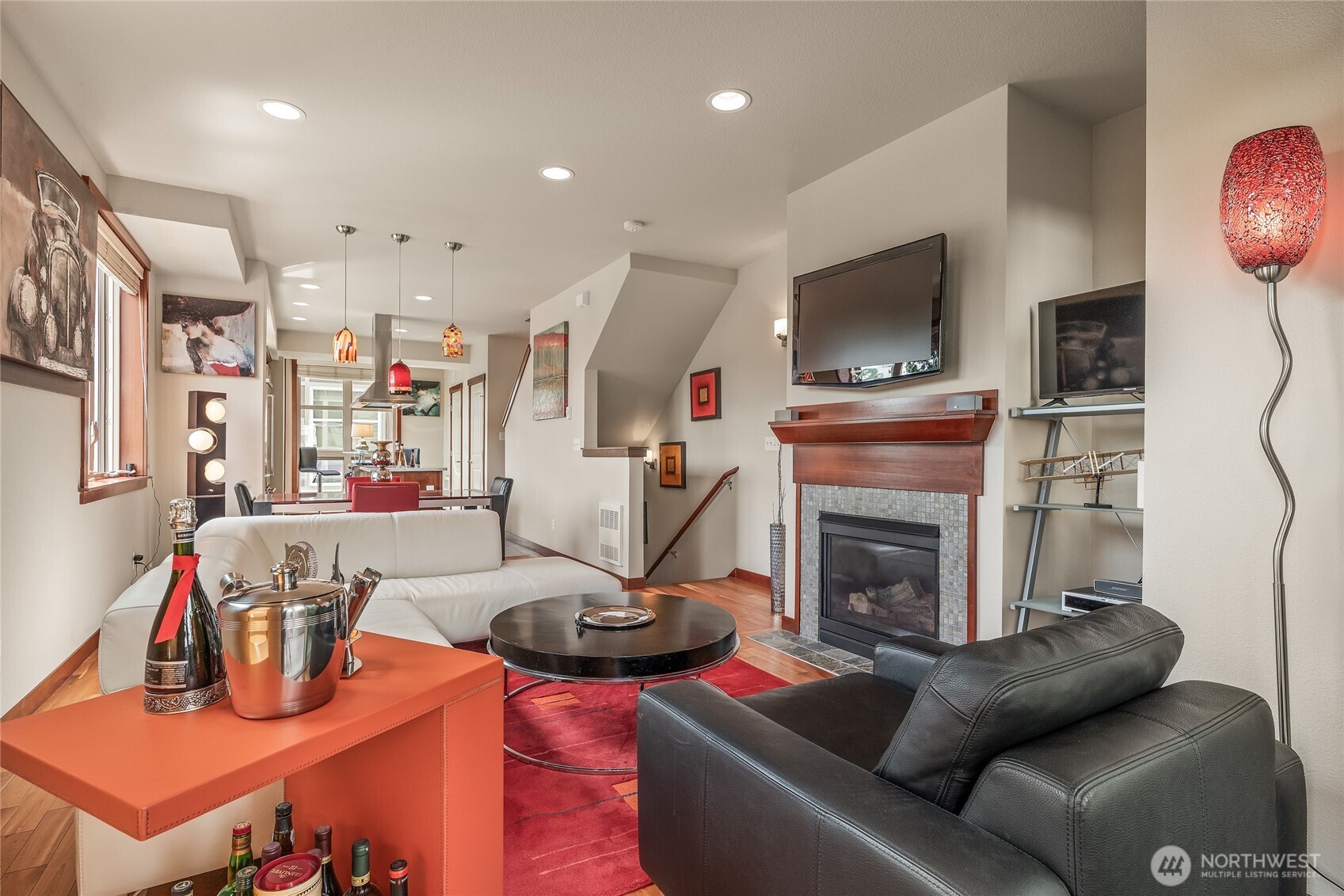 718 Nob Hill Avenue N Unit: A