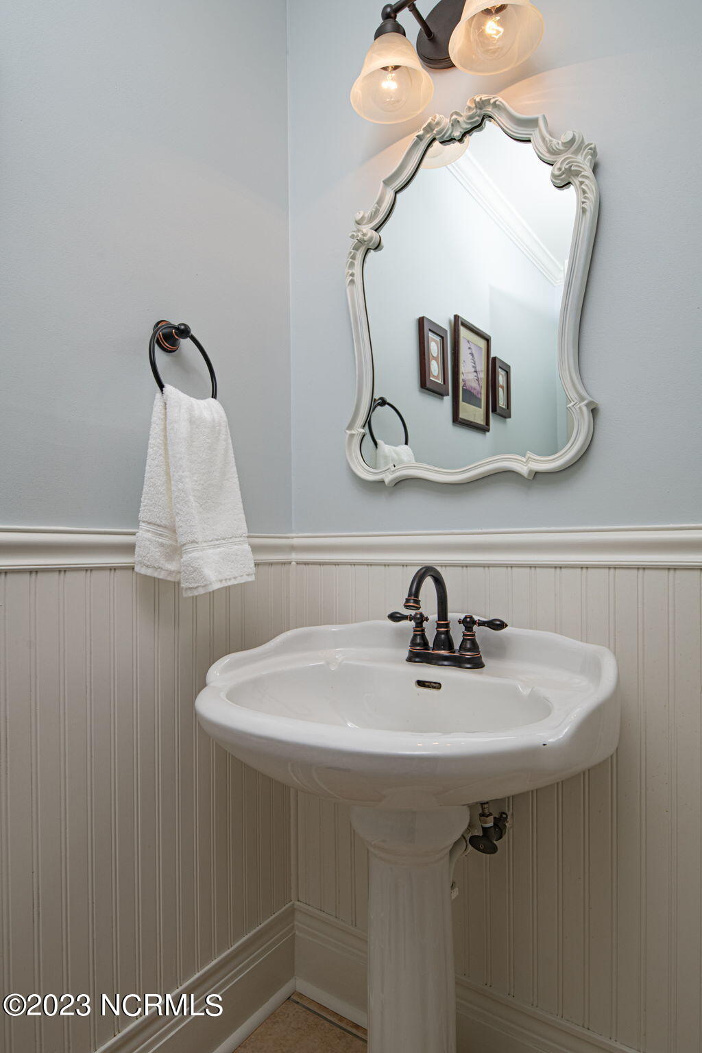 1136 Davenport Place