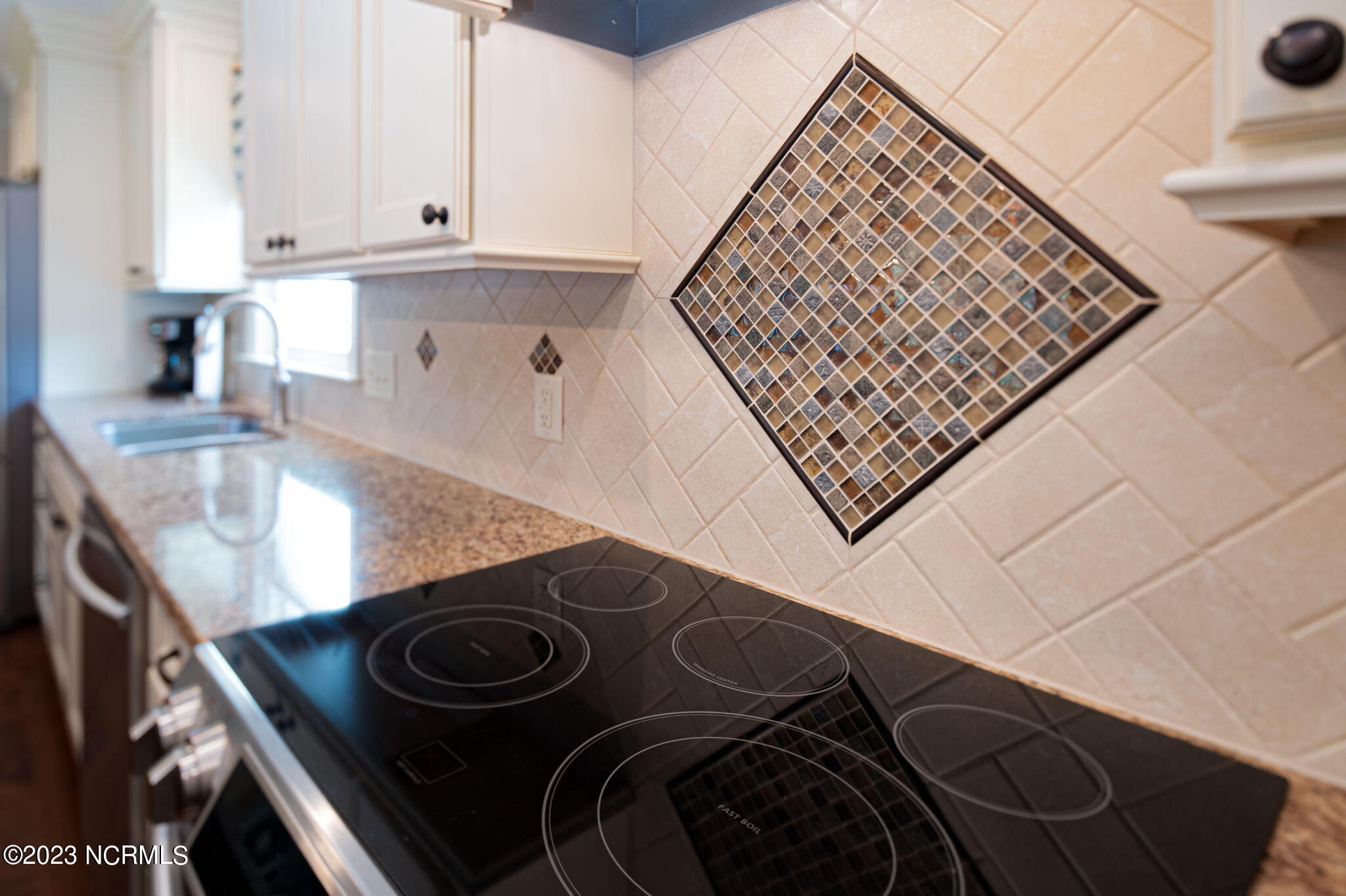 1136 Davenport Place