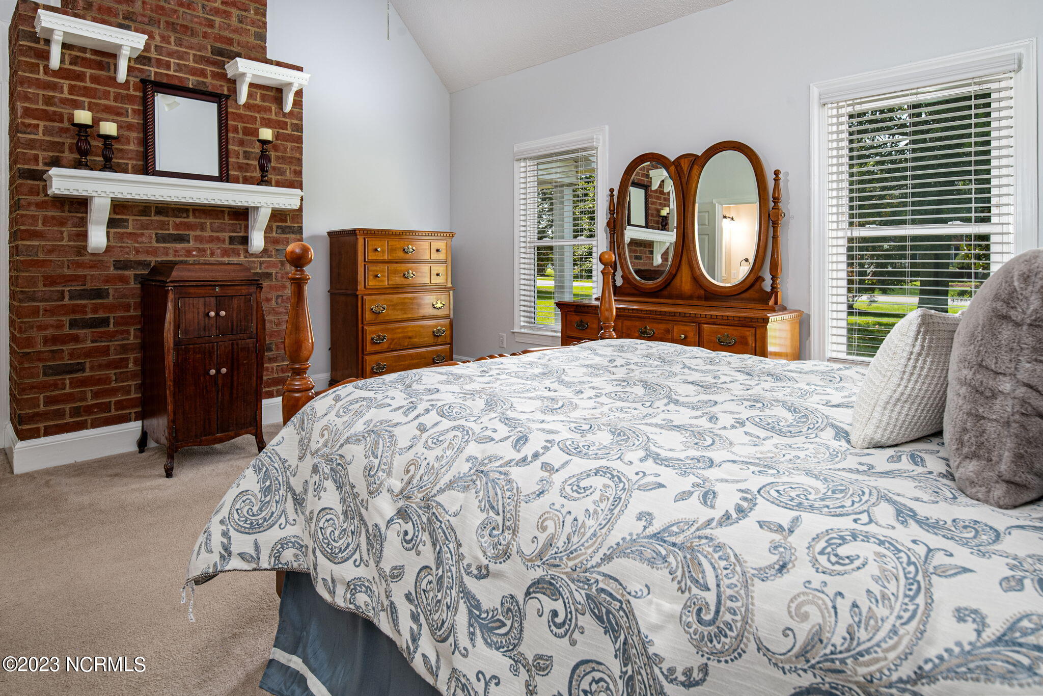 1136 Davenport Place