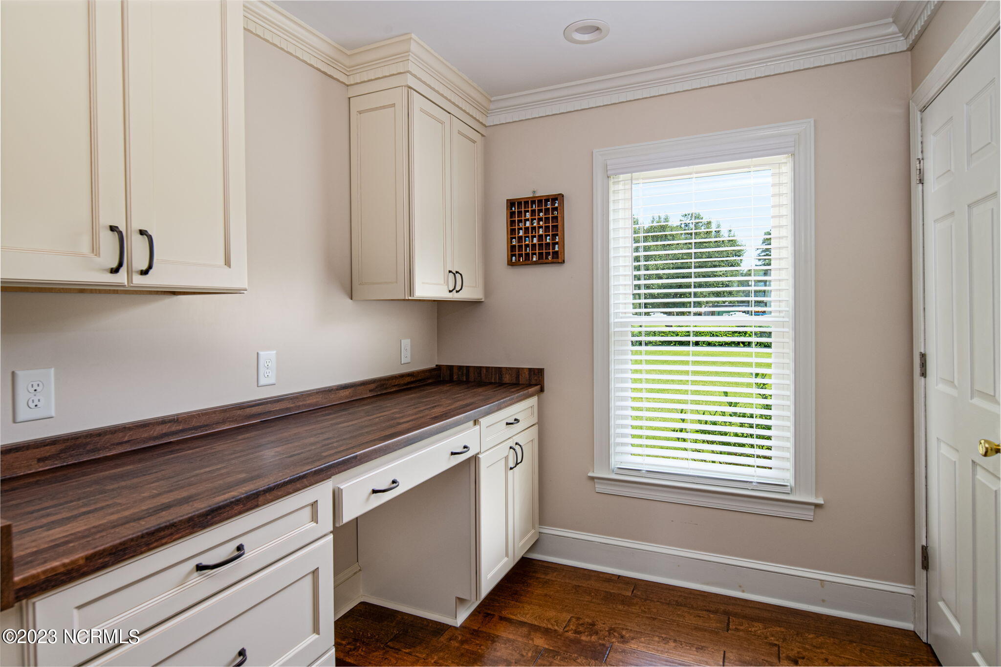 1136 Davenport Place