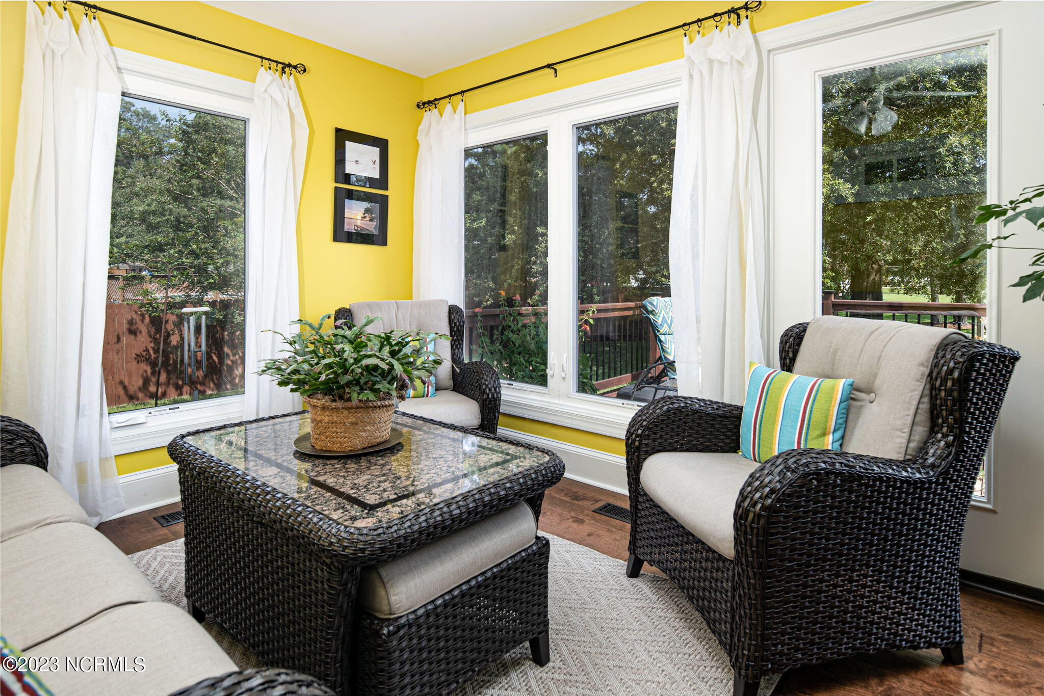 1136 Davenport Place