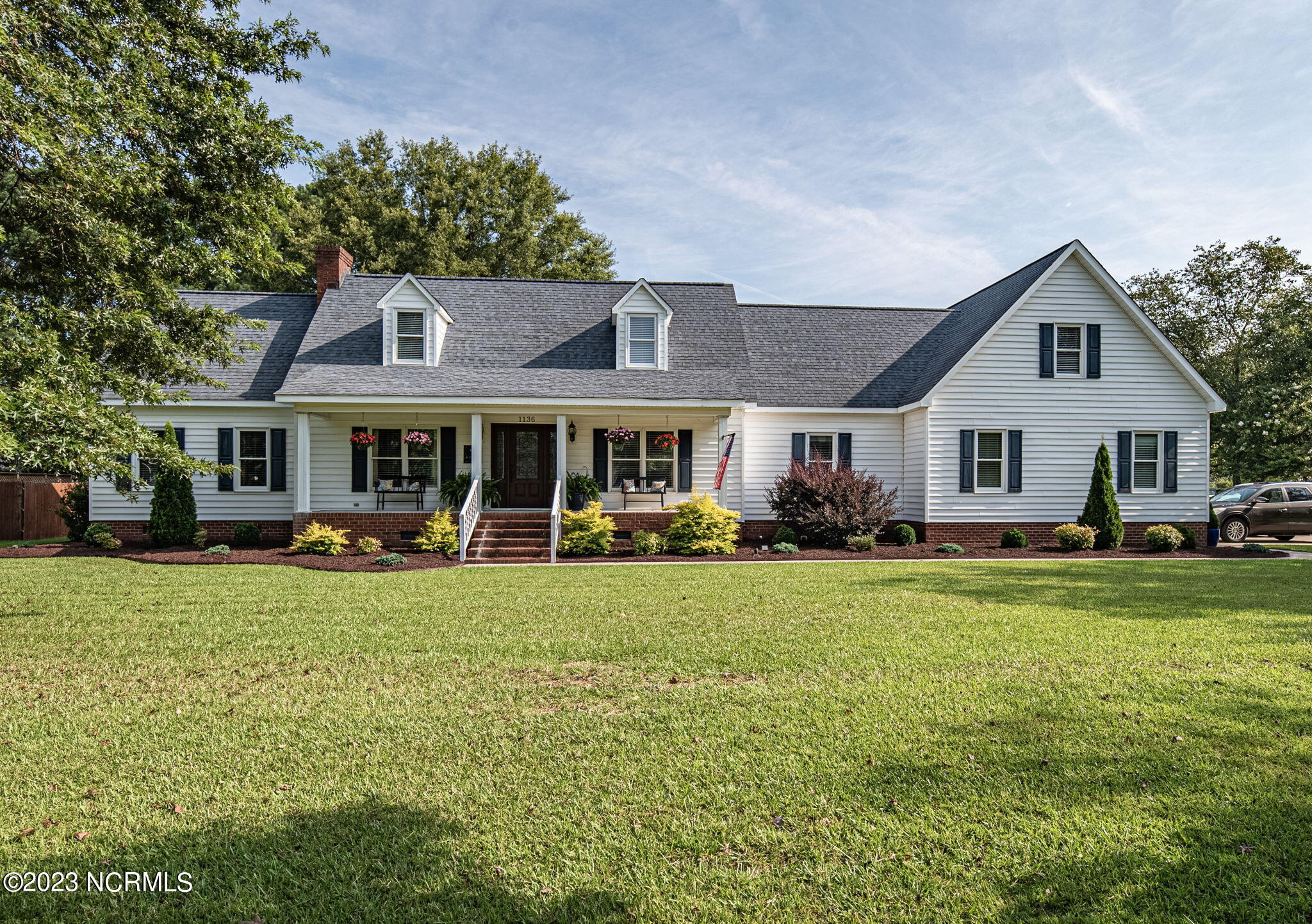 1136 Davenport Place