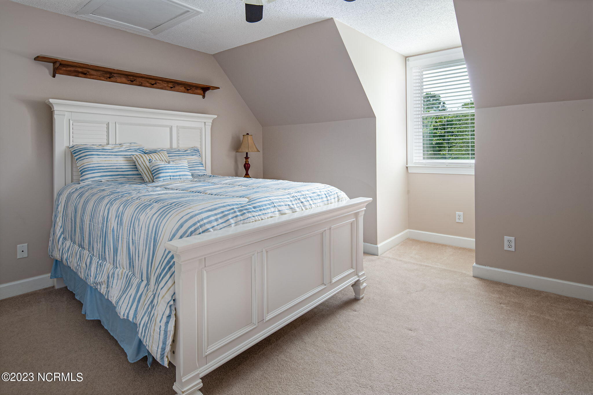 1136 Davenport Place