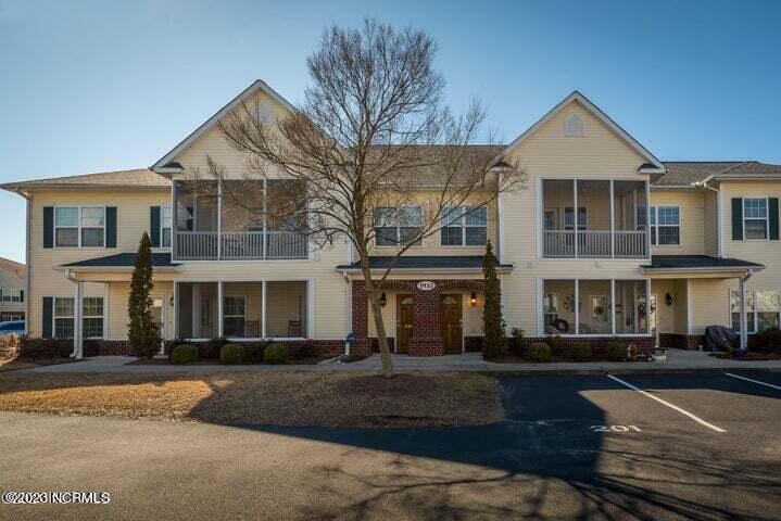 1935 Tara Court, 204