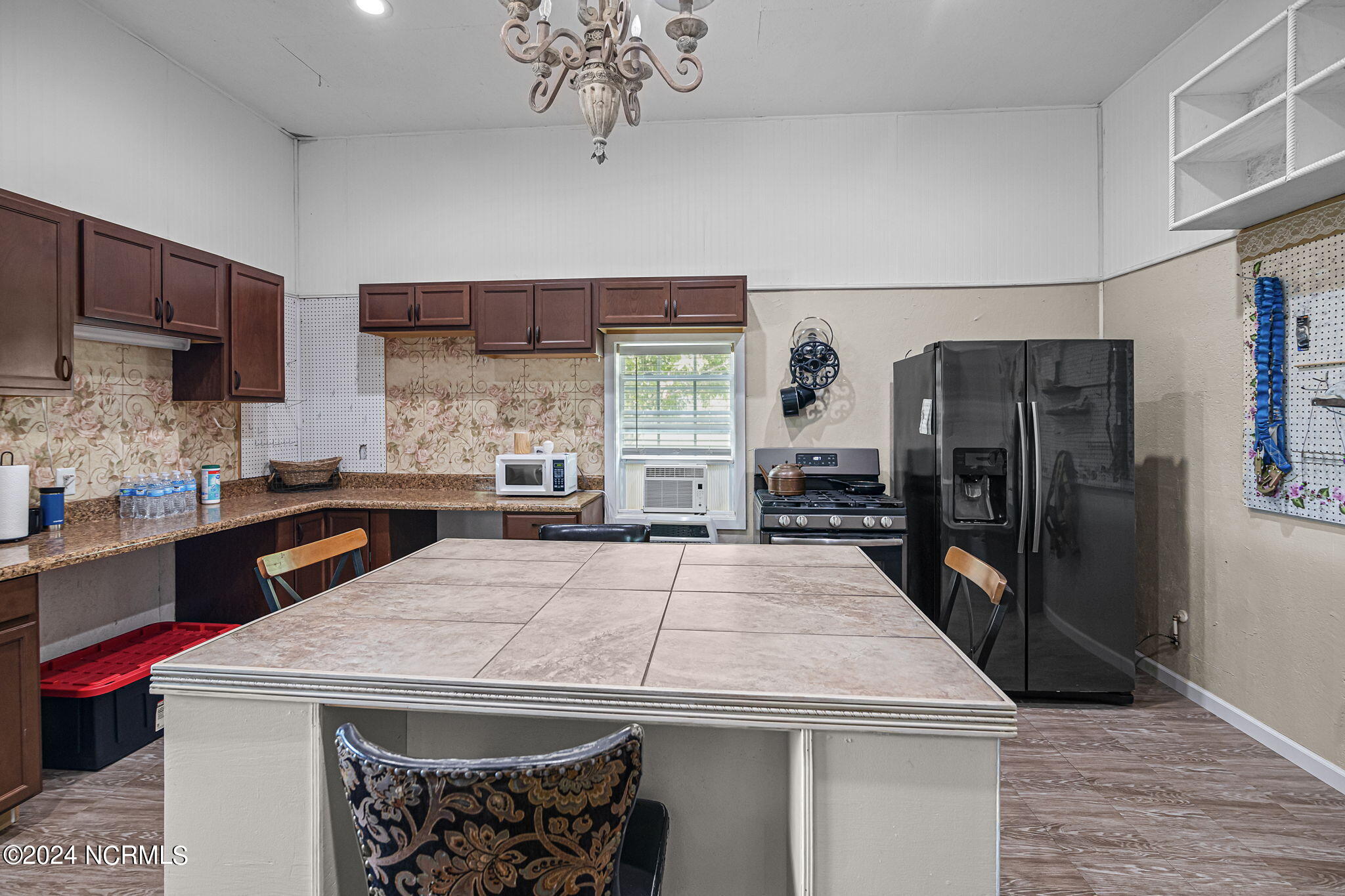 575 S 5th Street