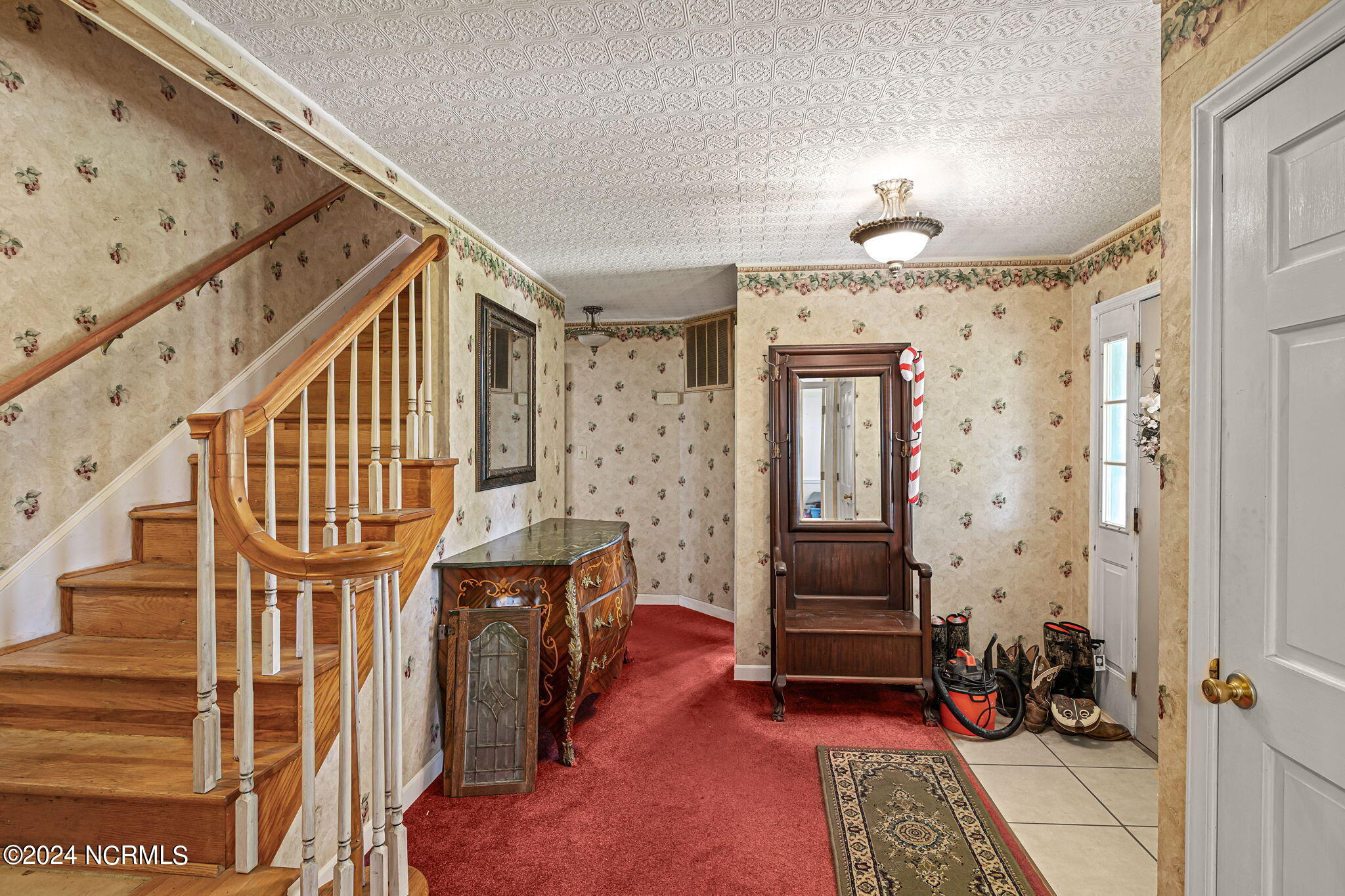 575 S 5th Street