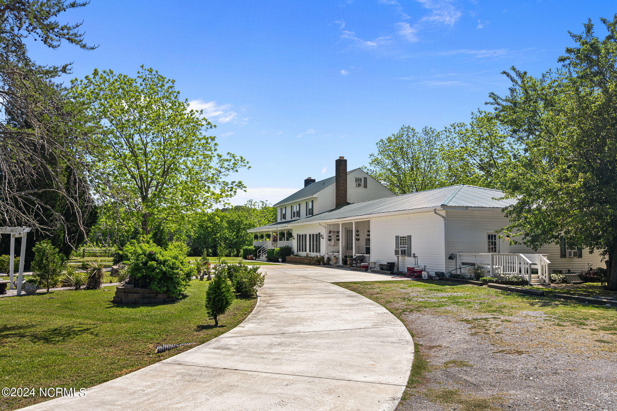 575 S 5th Street