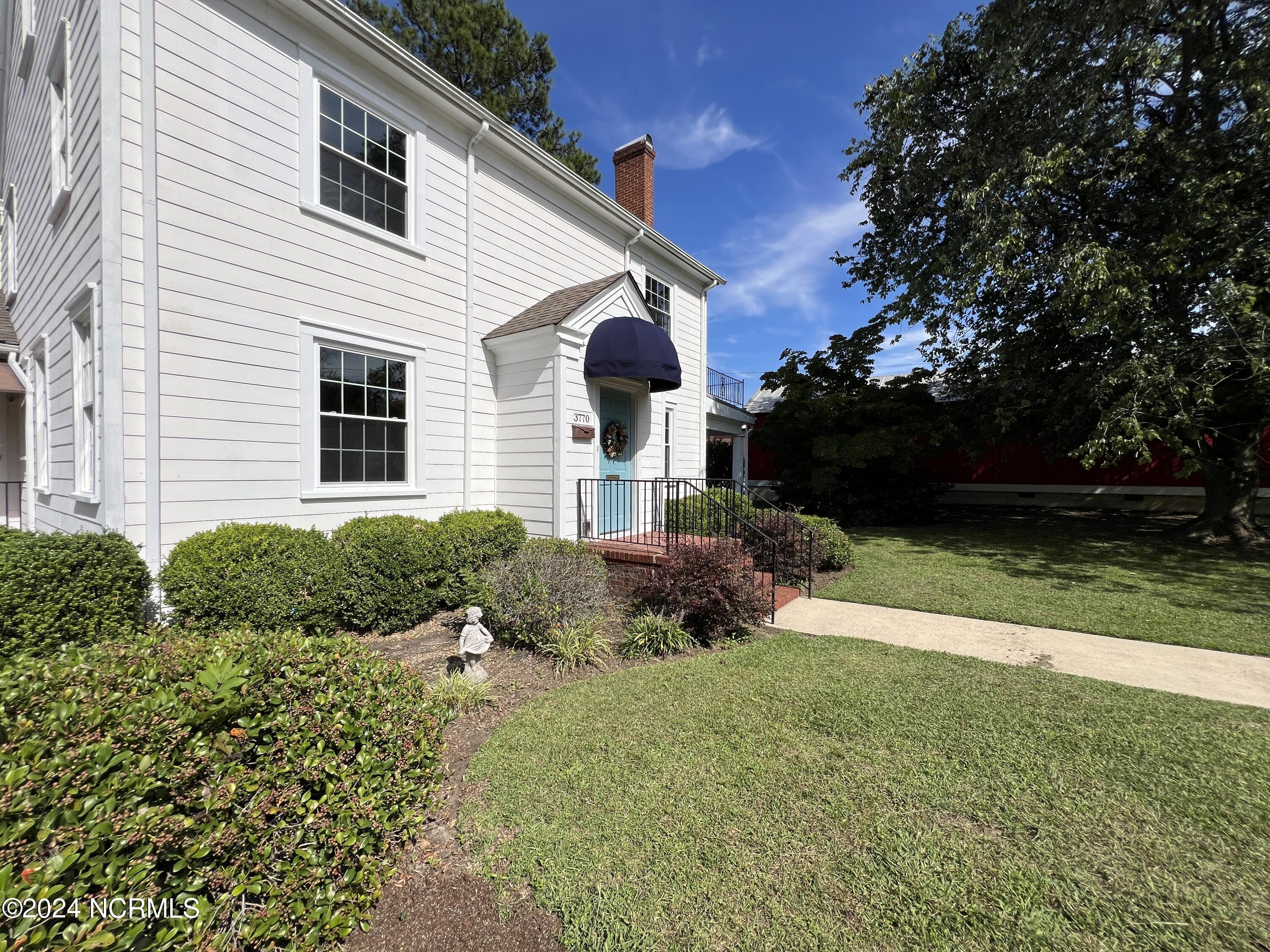 3770 W Wilson Street