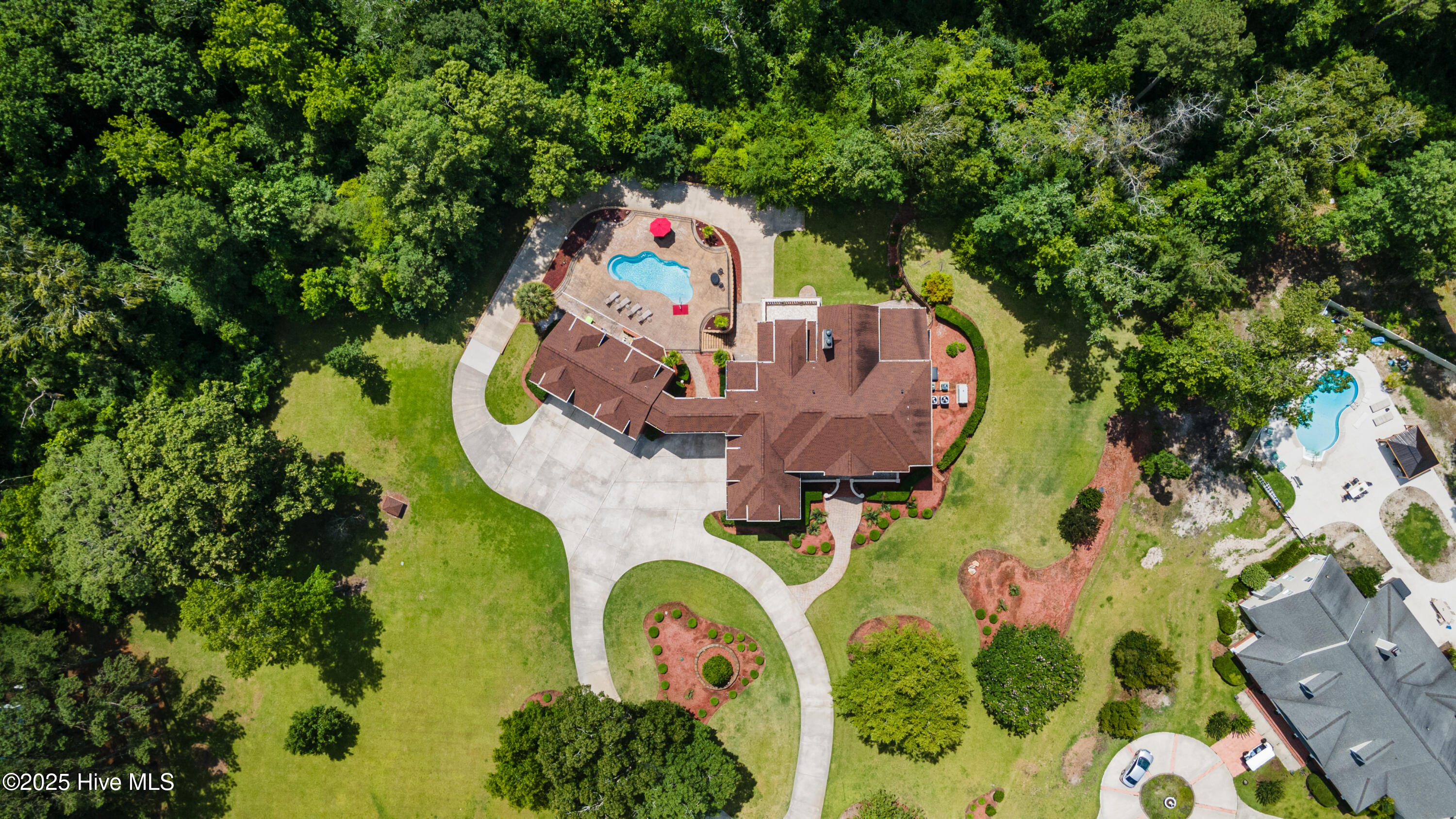 103 Brigadoon Court