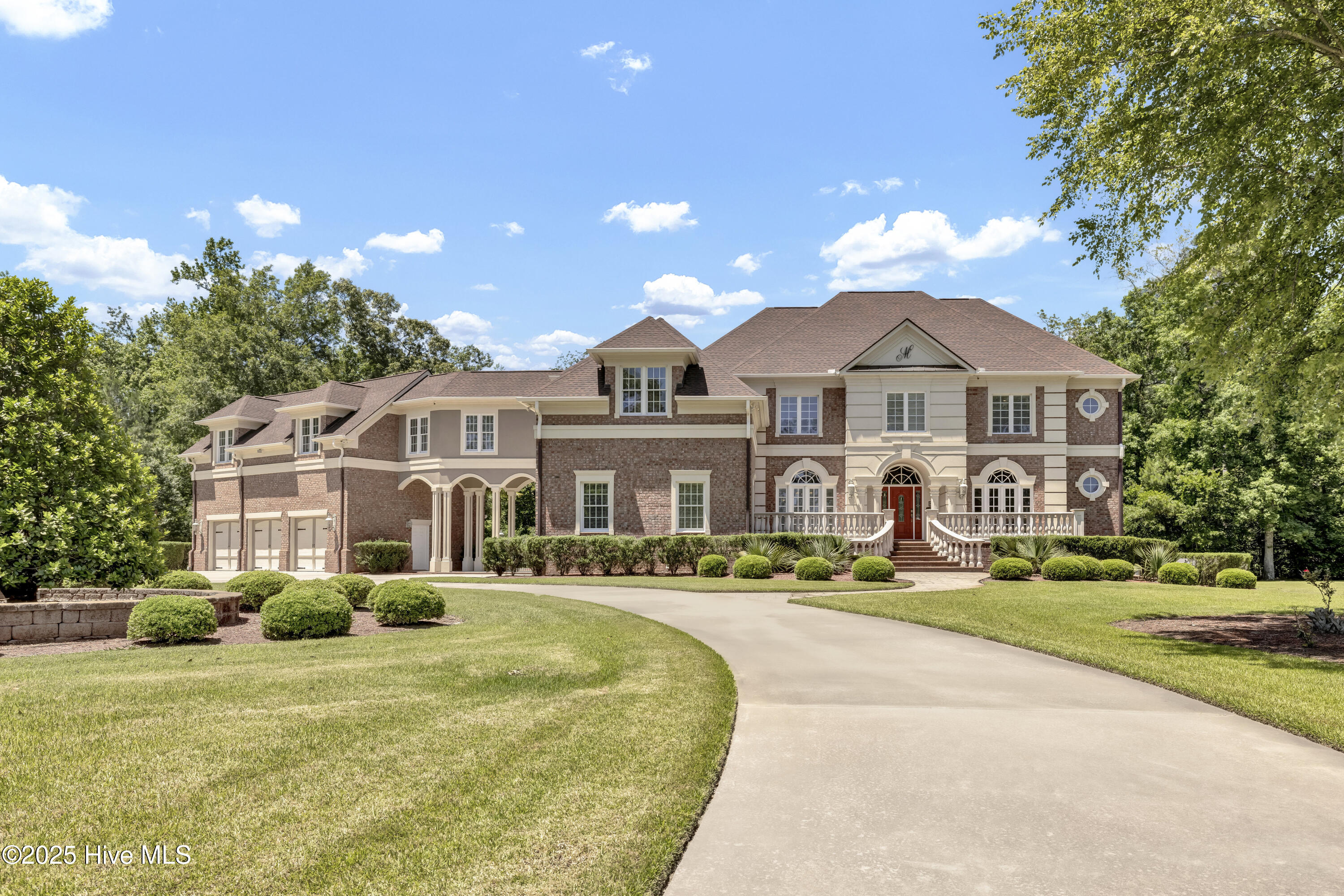 103 Brigadoon Court