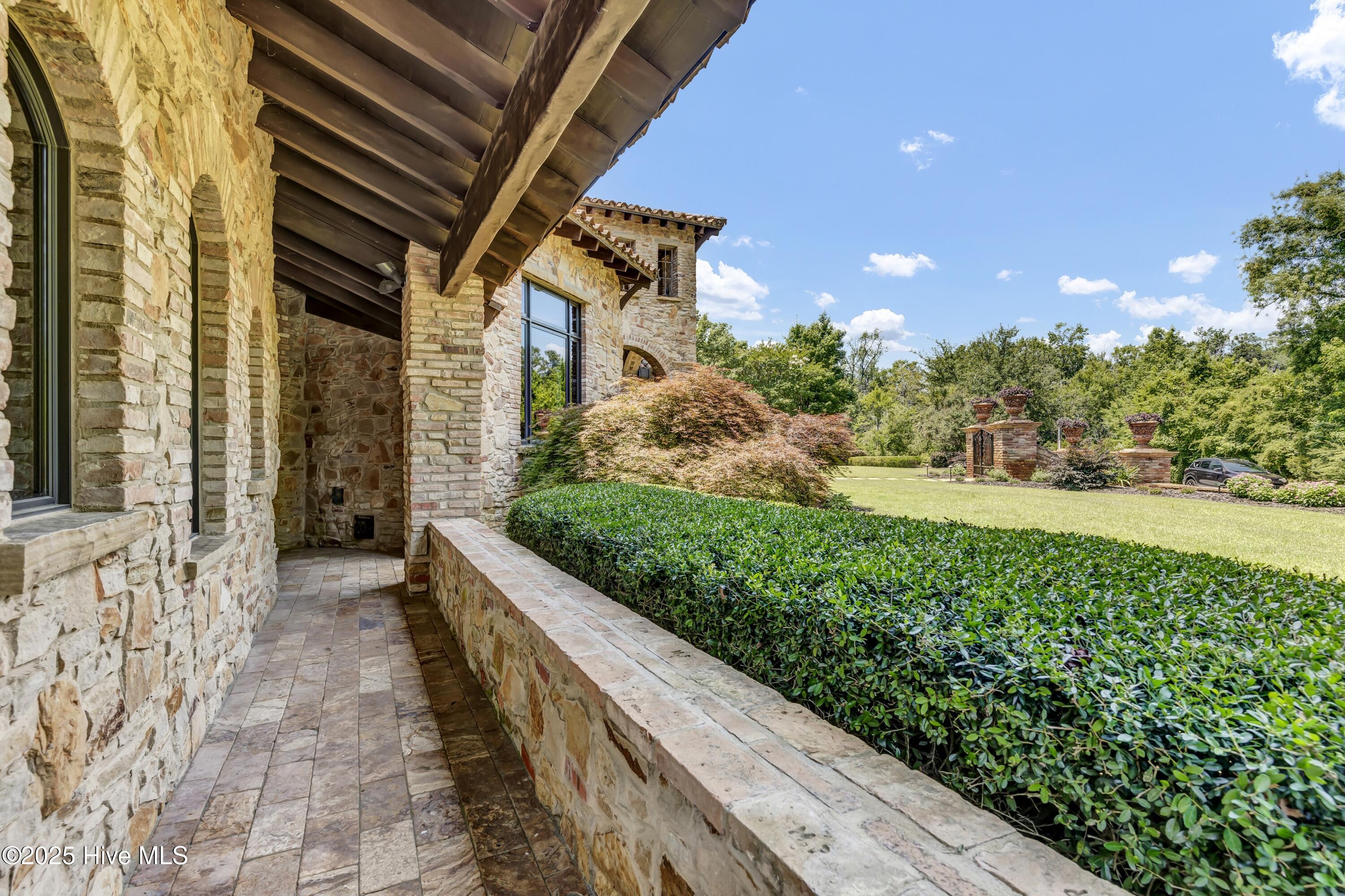 106 Allen Drive
