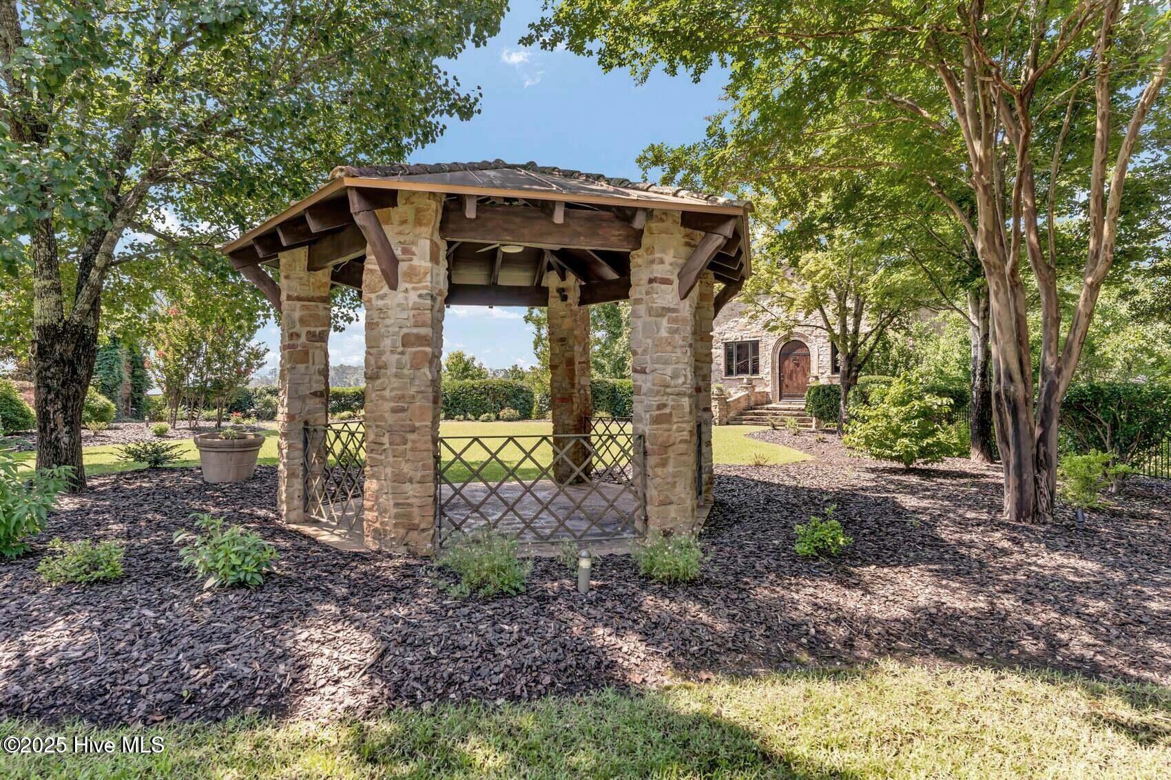 106 Allen Drive
