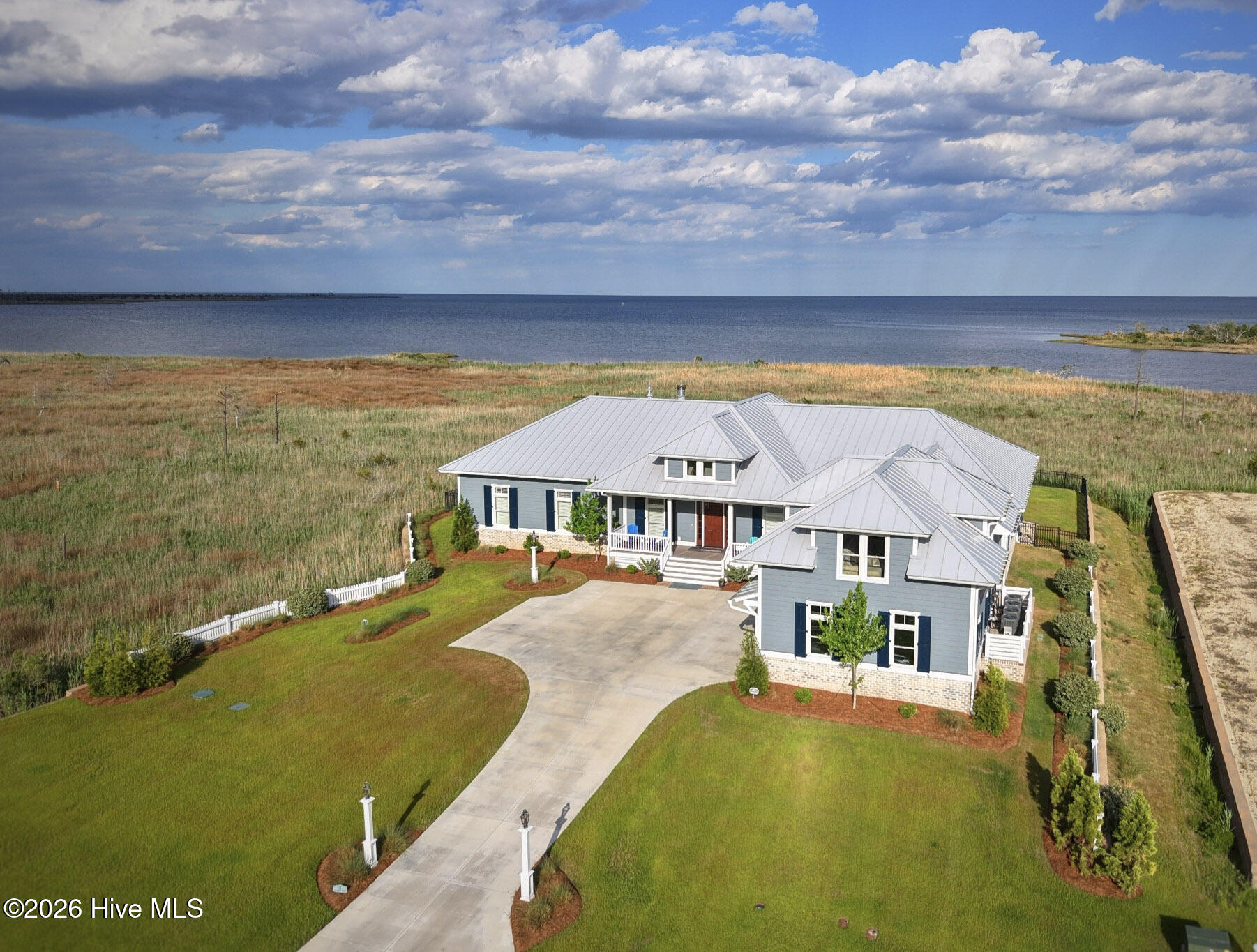 76 Soundside Drive