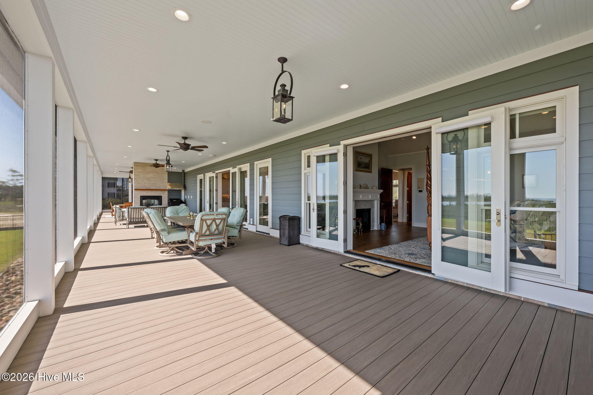 76 Soundside Drive