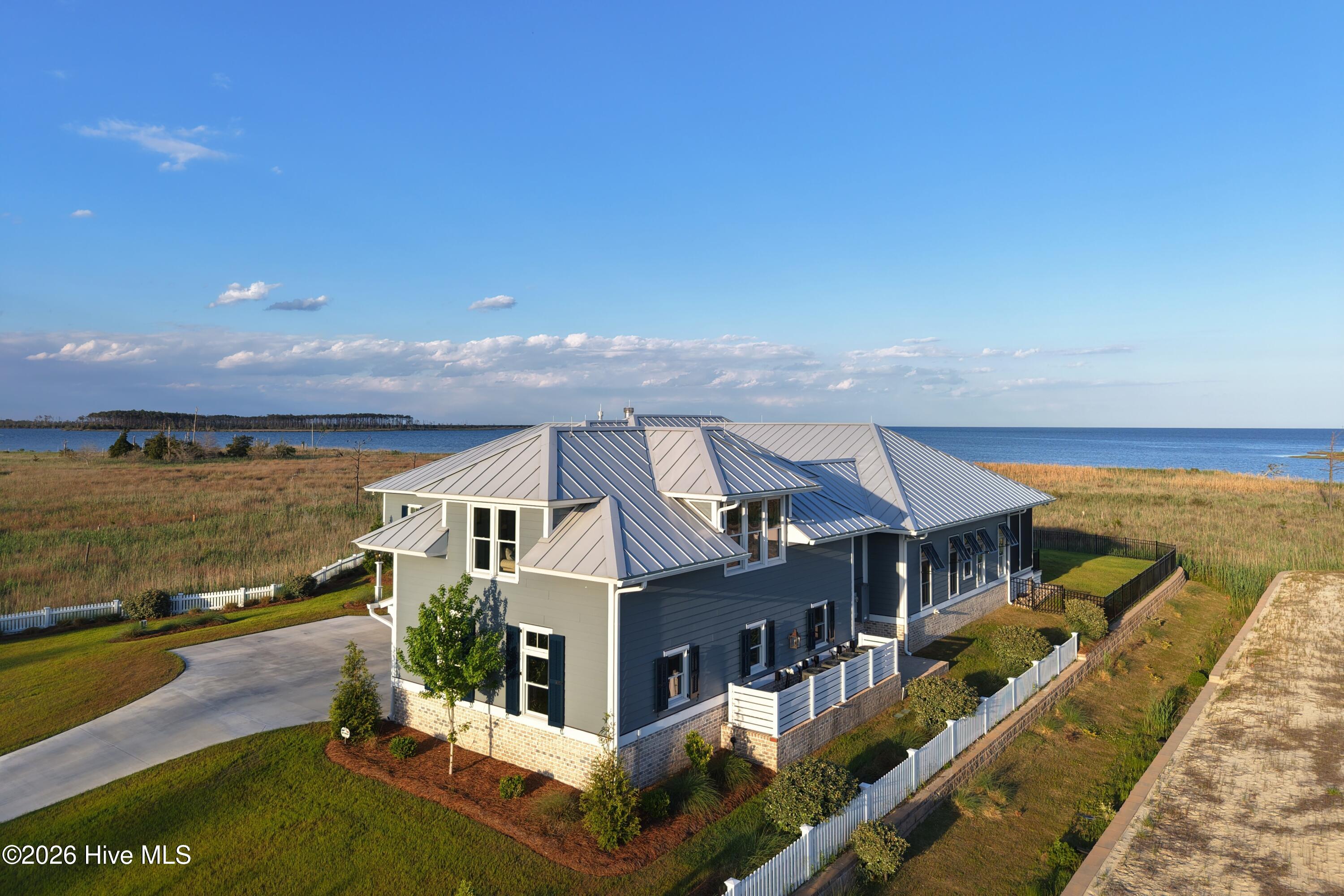 76 Soundside Drive