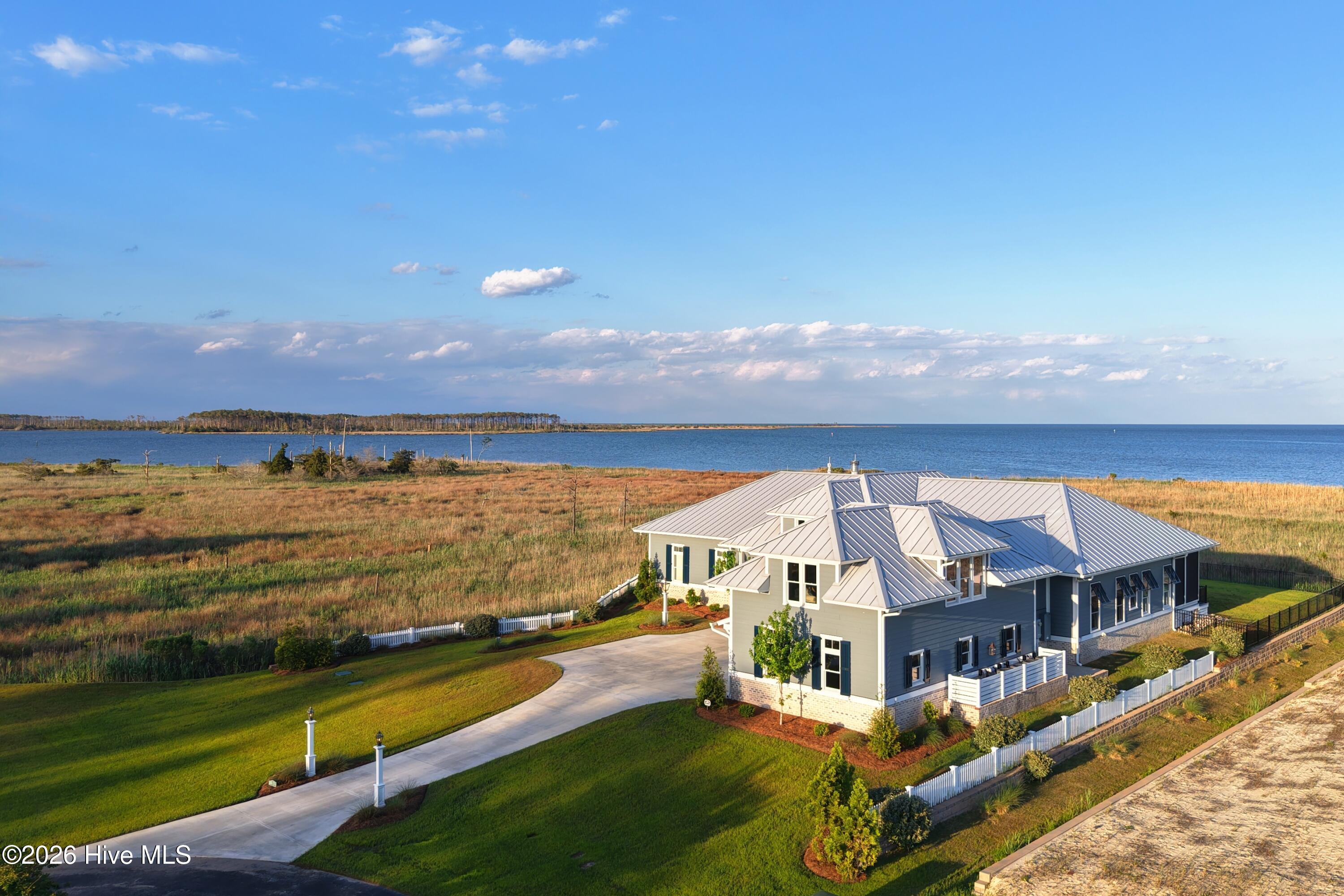 76 Soundside Drive