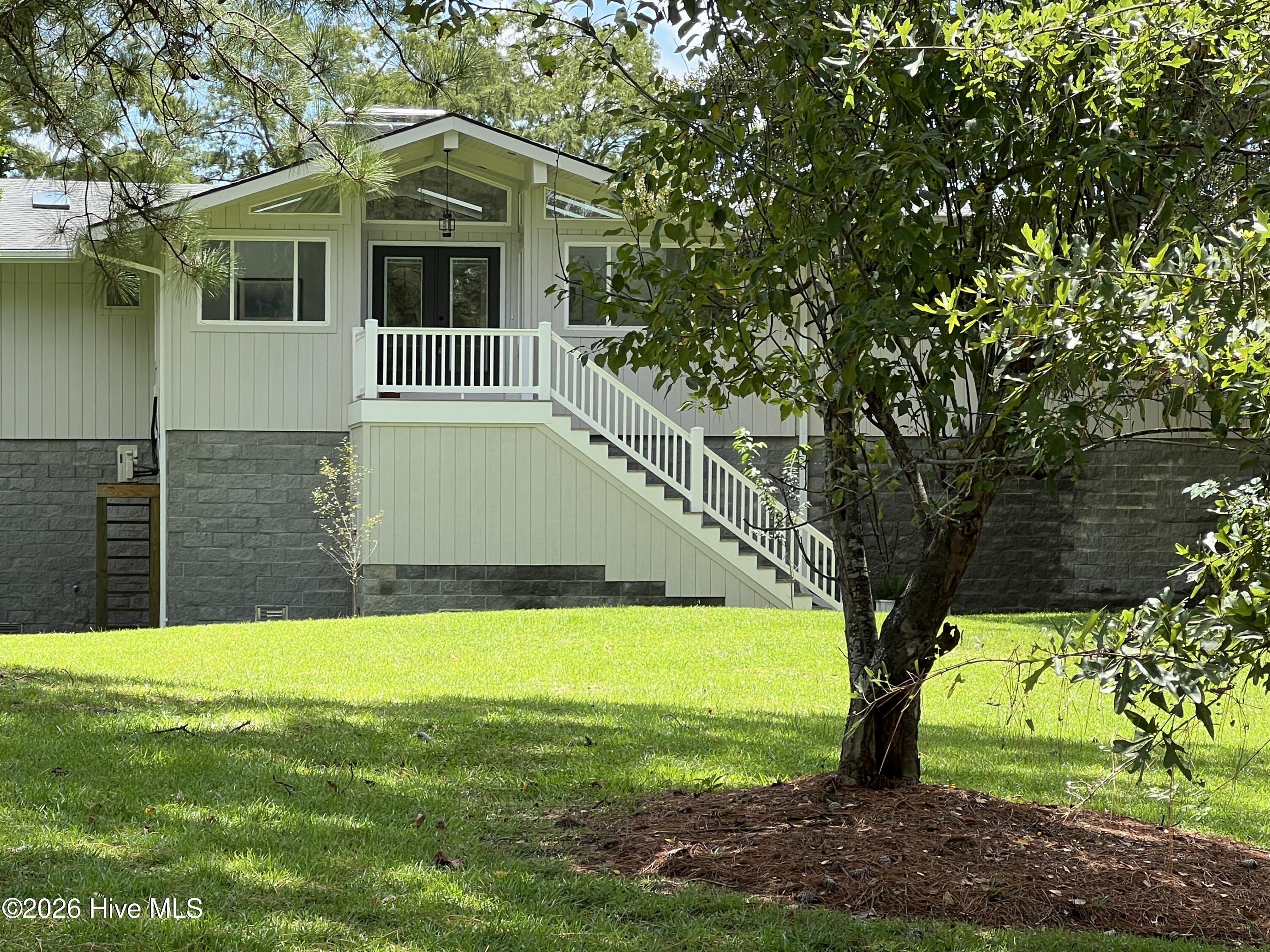 244 Shoreline Drive