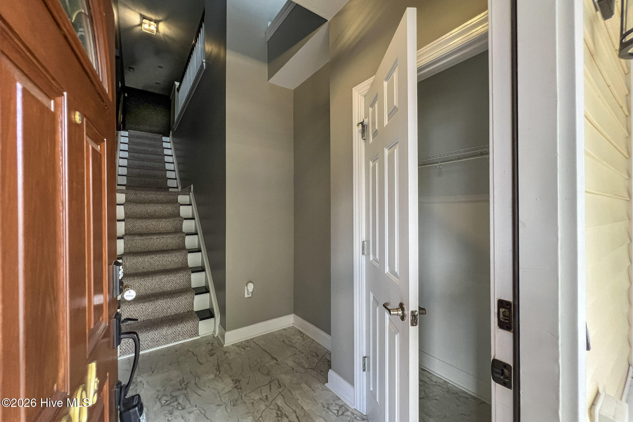 1935 Tara Court 204