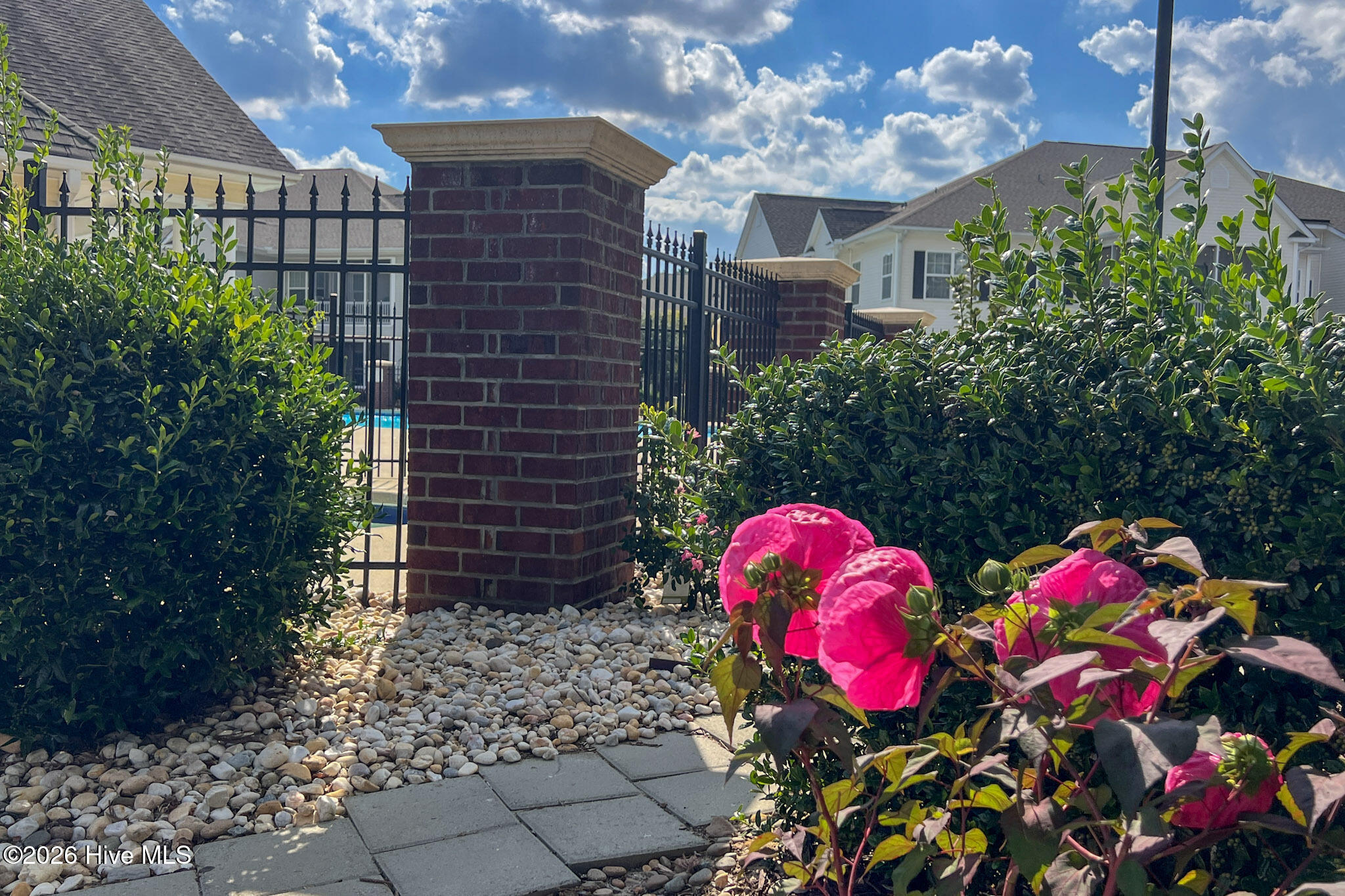 1935 Tara Court 204