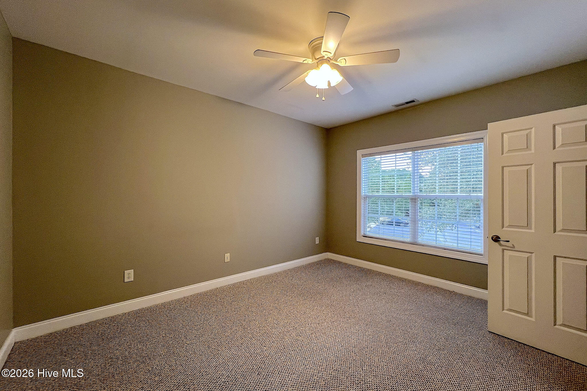 1935 Tara Court 204