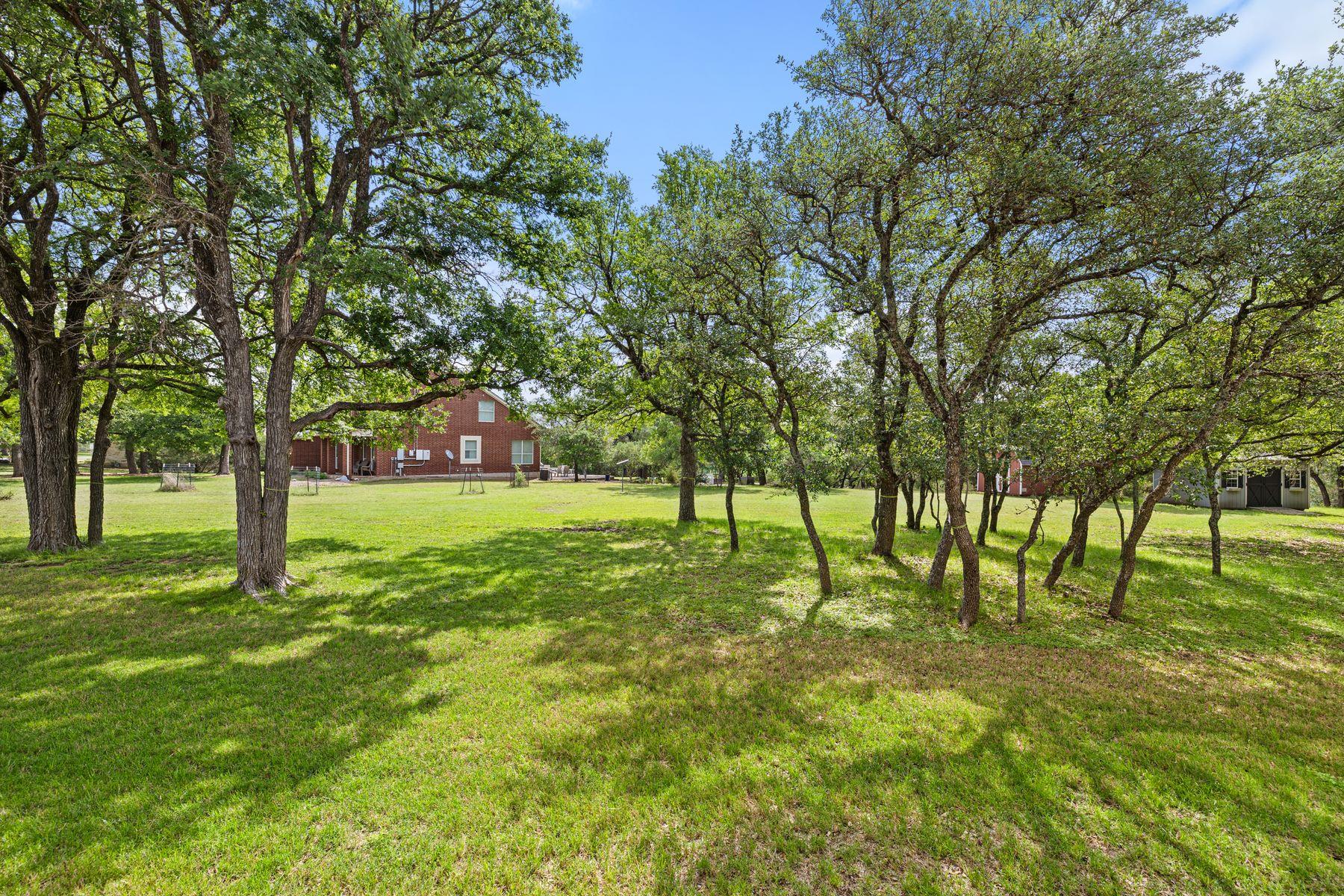 105 Ridge View DR