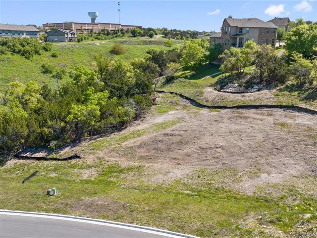 1732 Long Bow DR