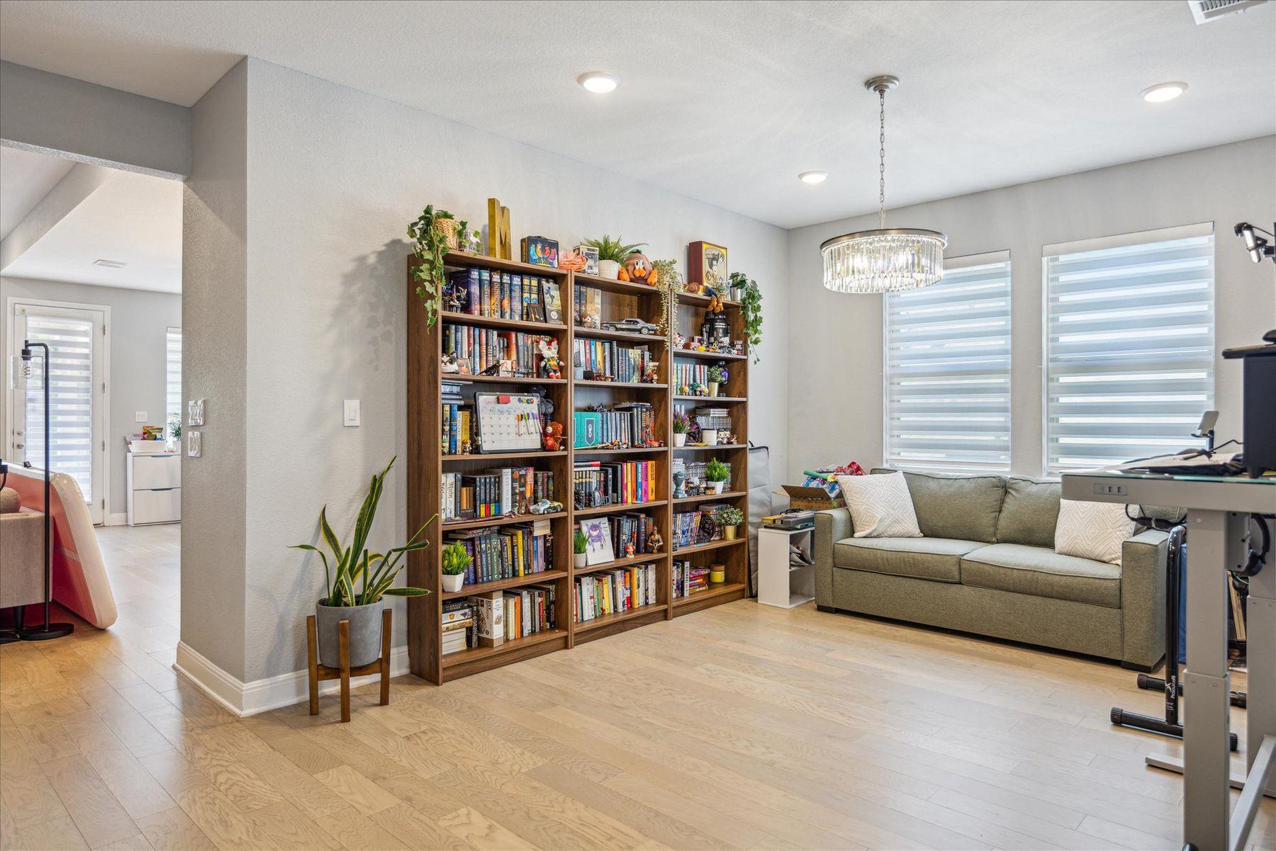 1212 Brasano PL