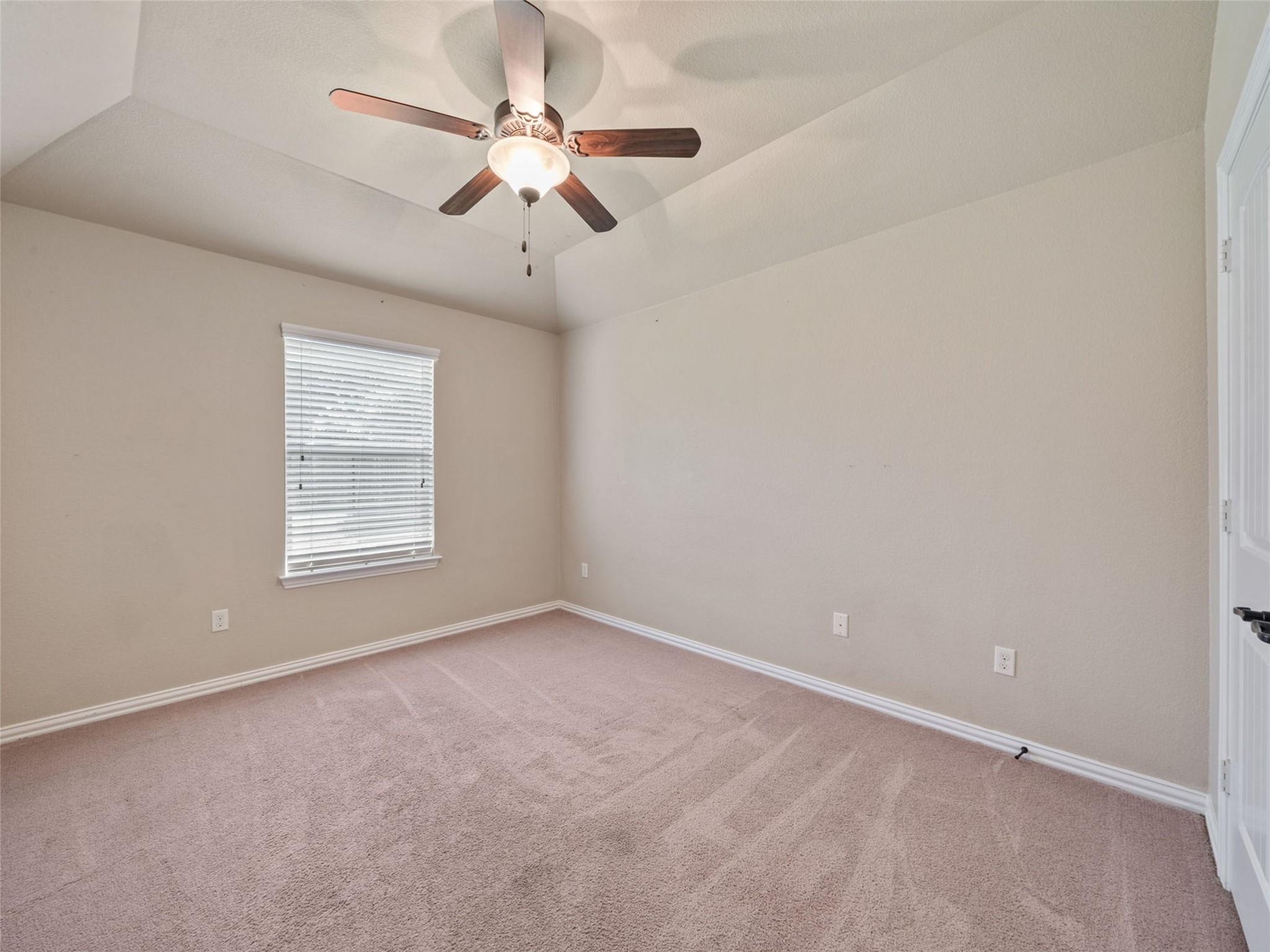 1905 Meandering Meadows DR