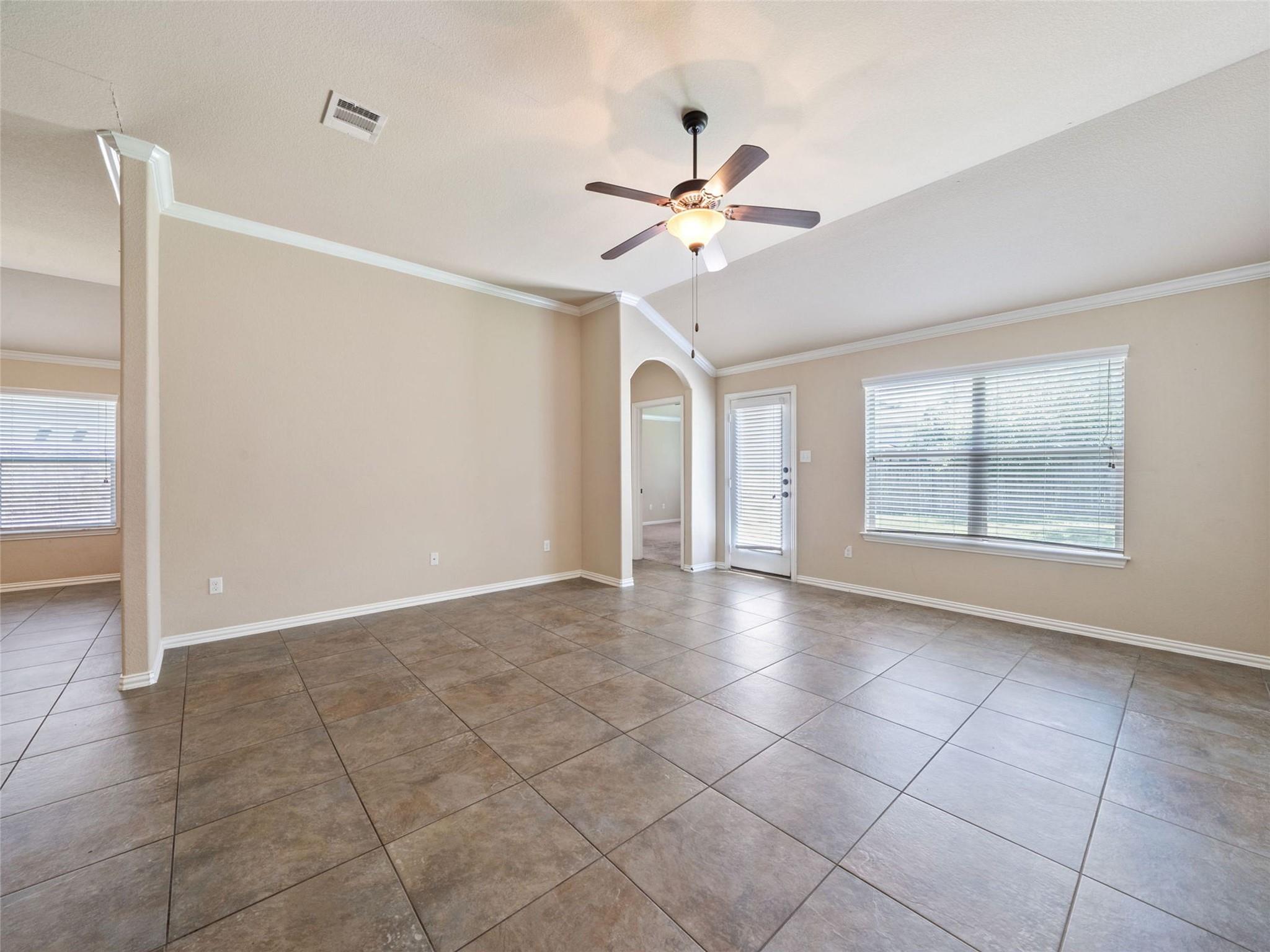 1905 Meandering Meadows DR