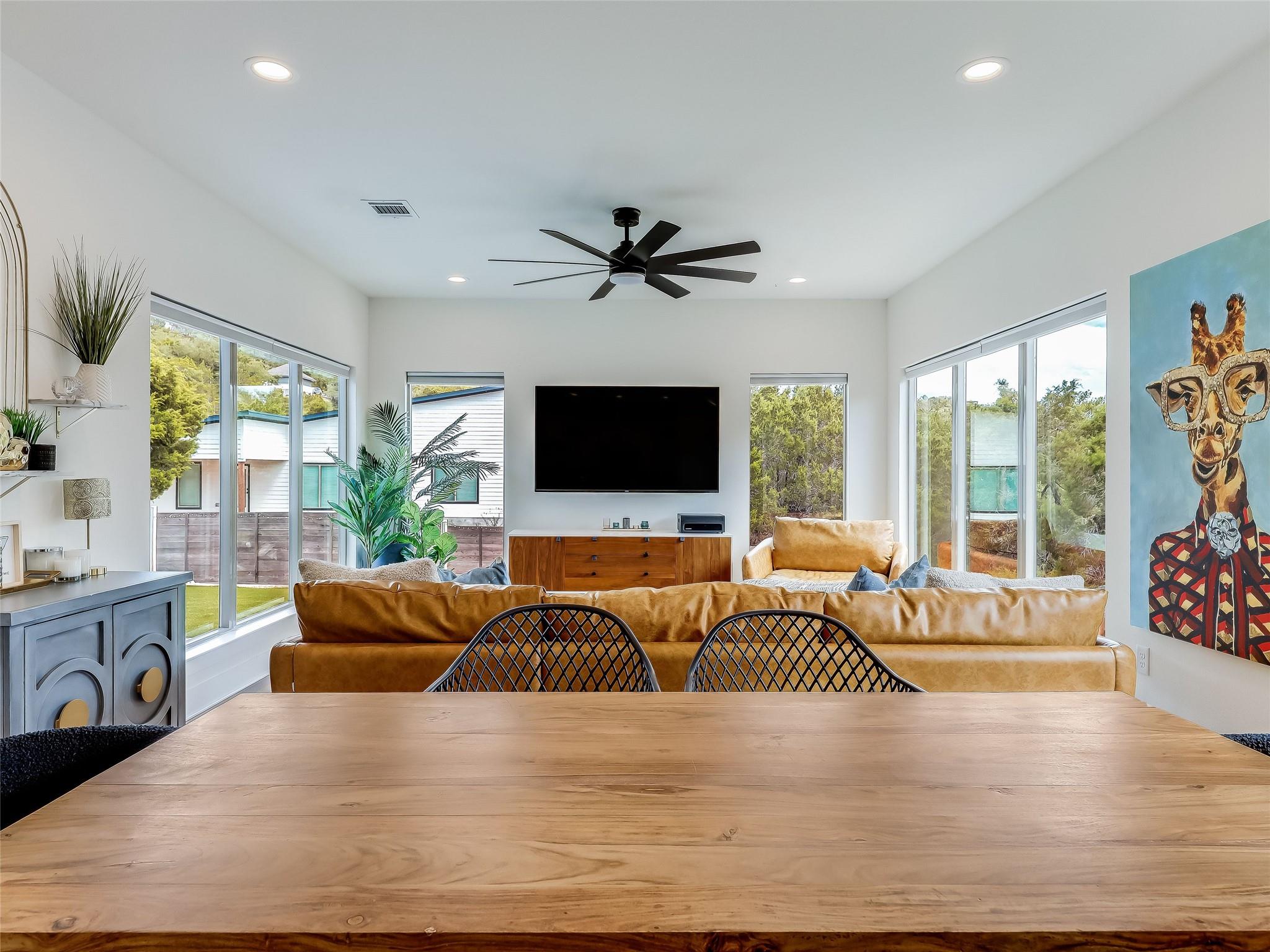 8603 Big Horn Circle