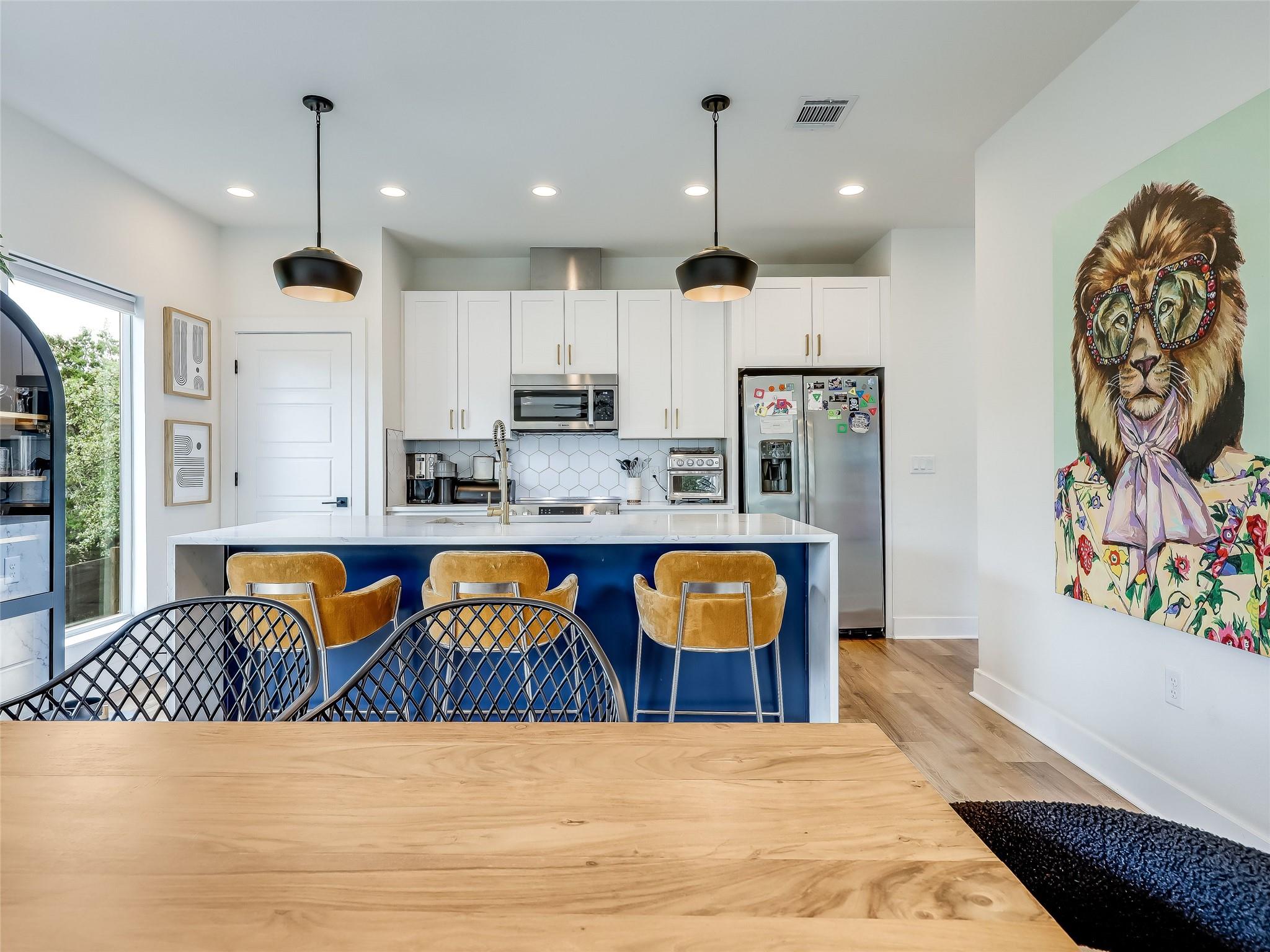 8603 Big Horn Circle