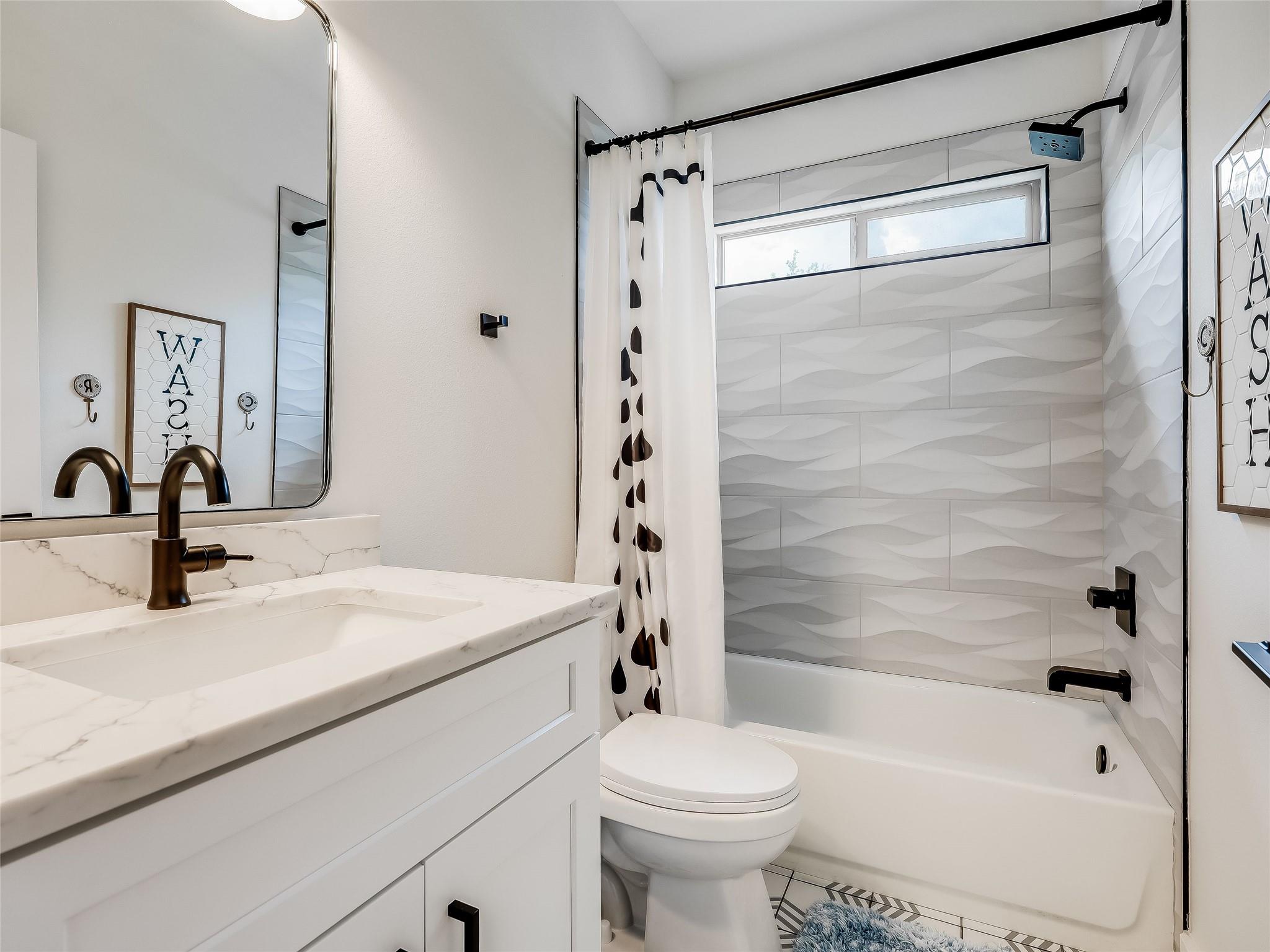 8603 Big Horn Circle