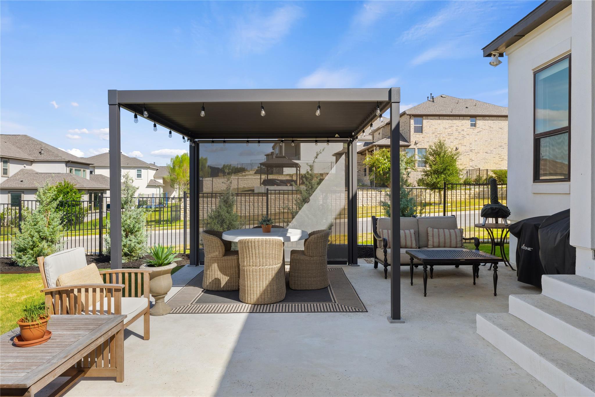 1421 Castalo LN