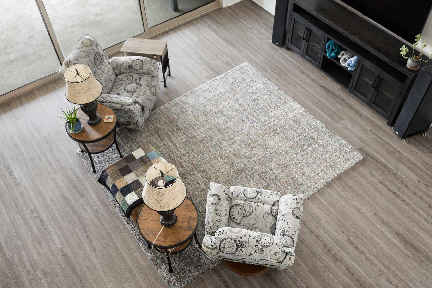 1925 Sorvino WALK, Leander