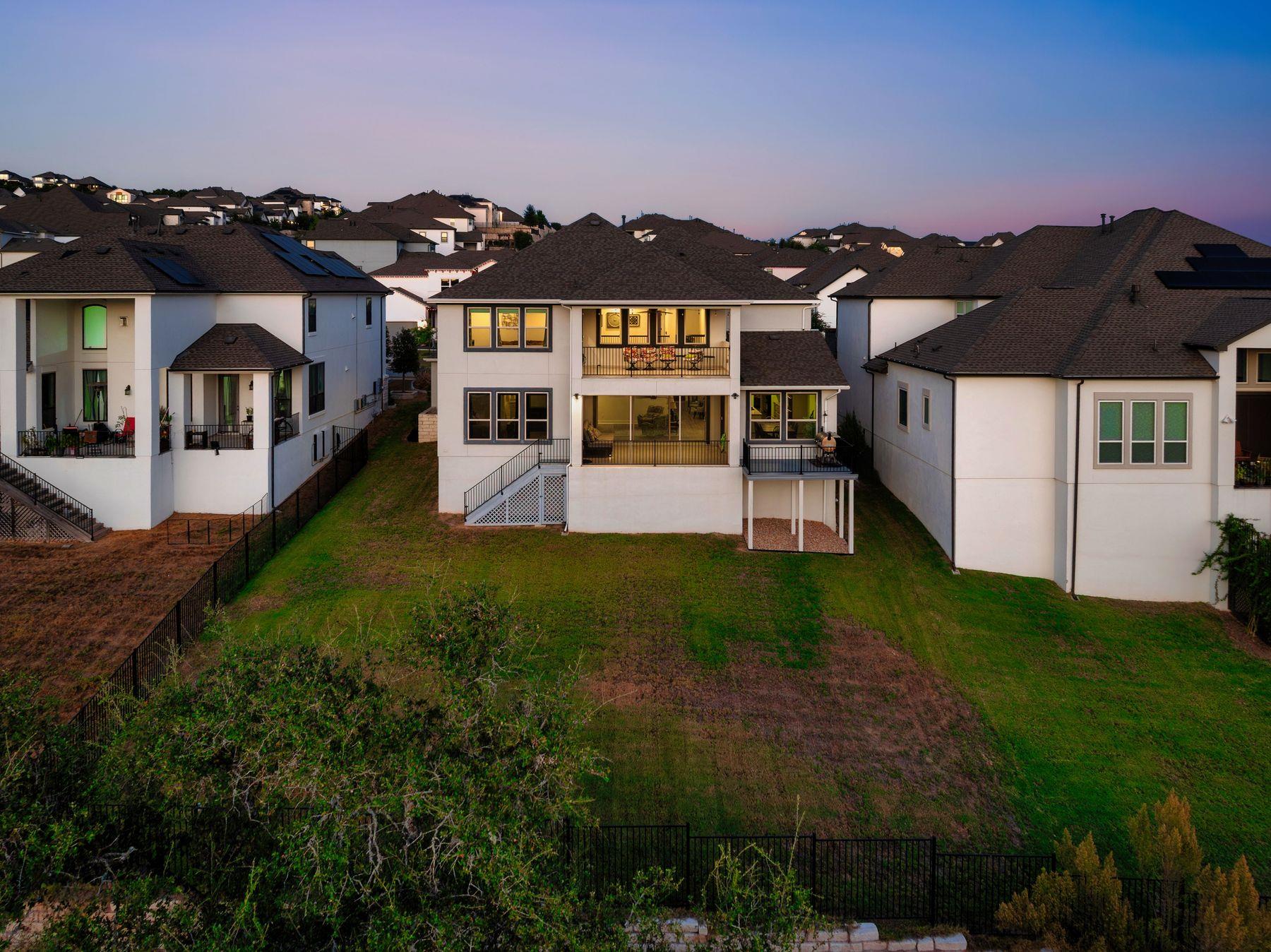 1925 Sorvino WALK, Leander