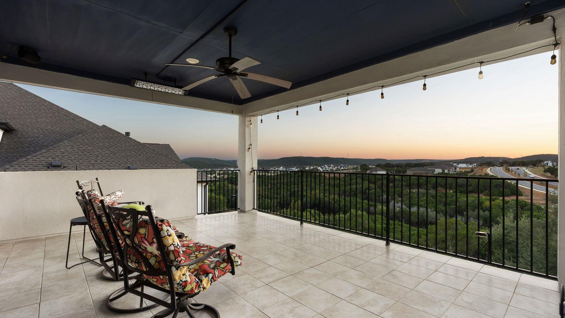 1925 Sorvino WALK, Leander