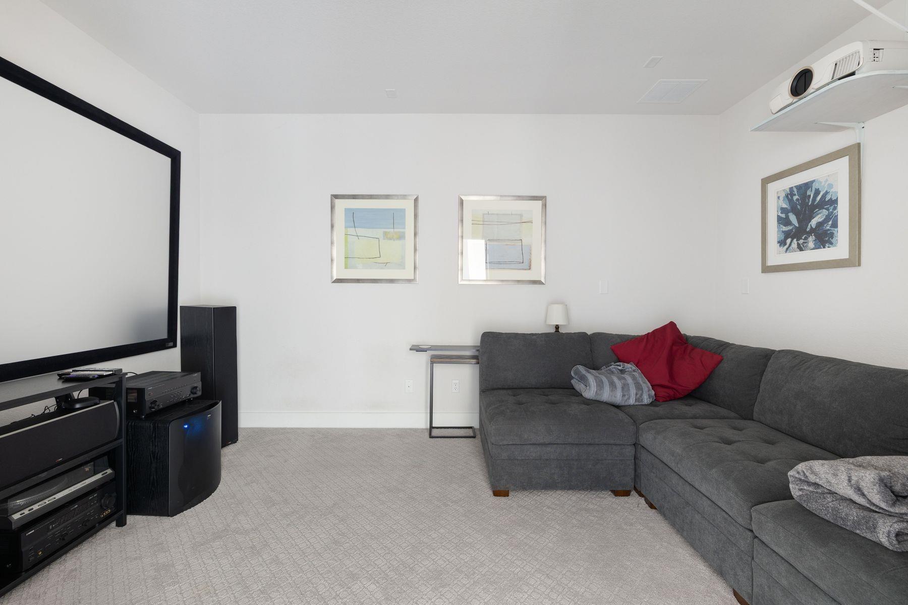 1925 Sorvino WALK, Leander