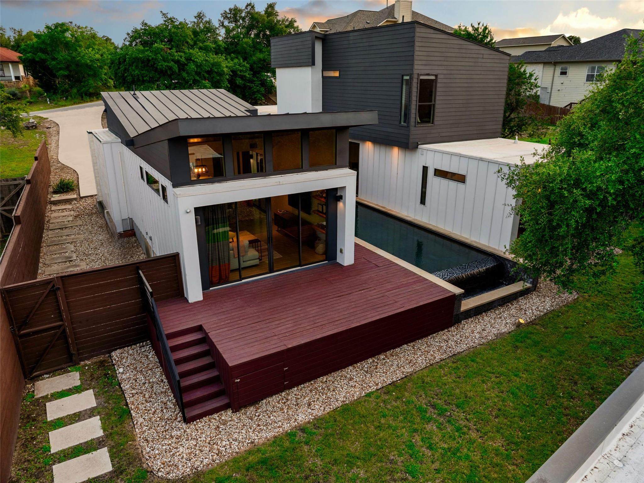 15206 General Williamson Dr